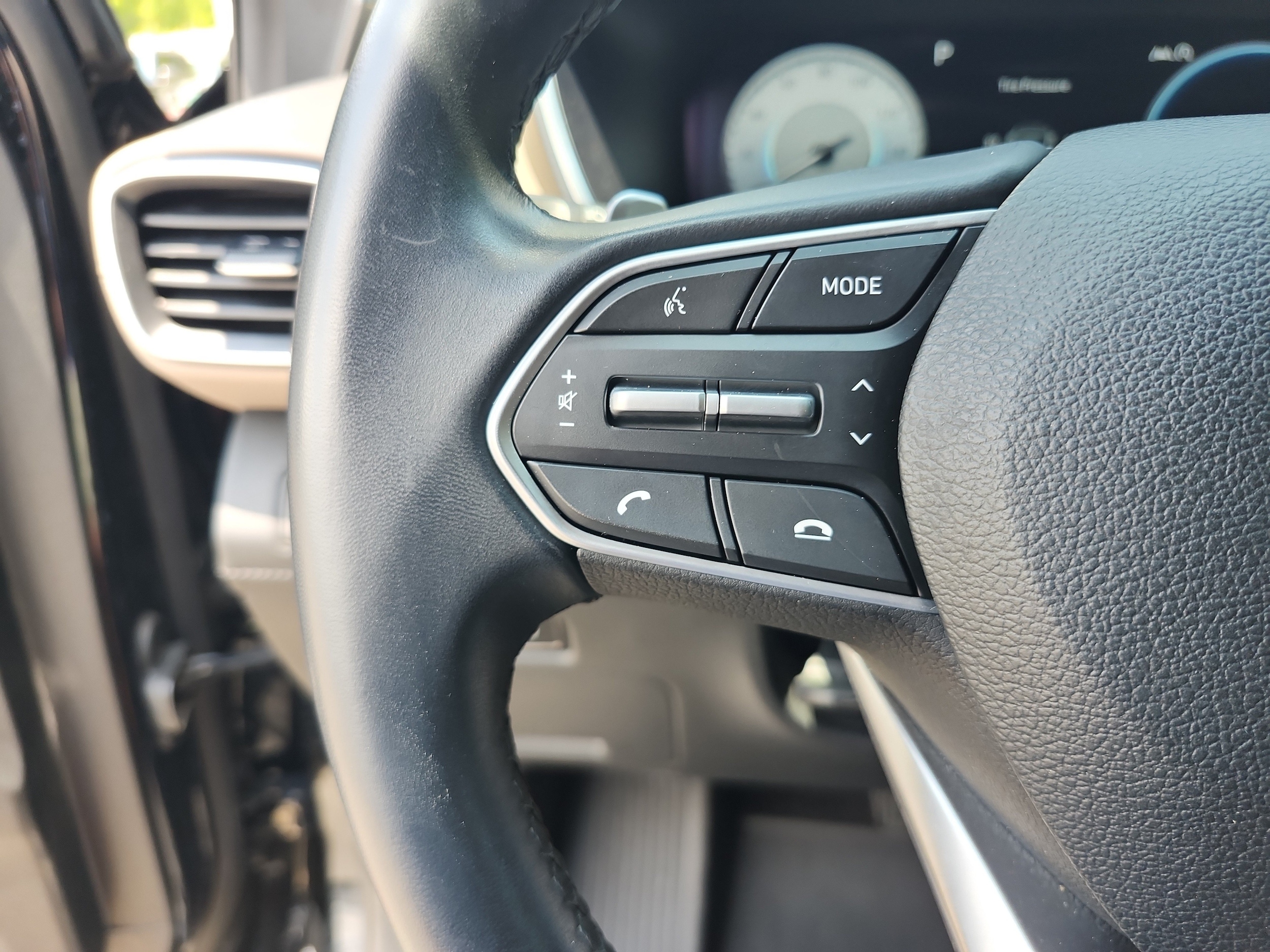2022 Hyundai Santa Fe SEL - Photo 15