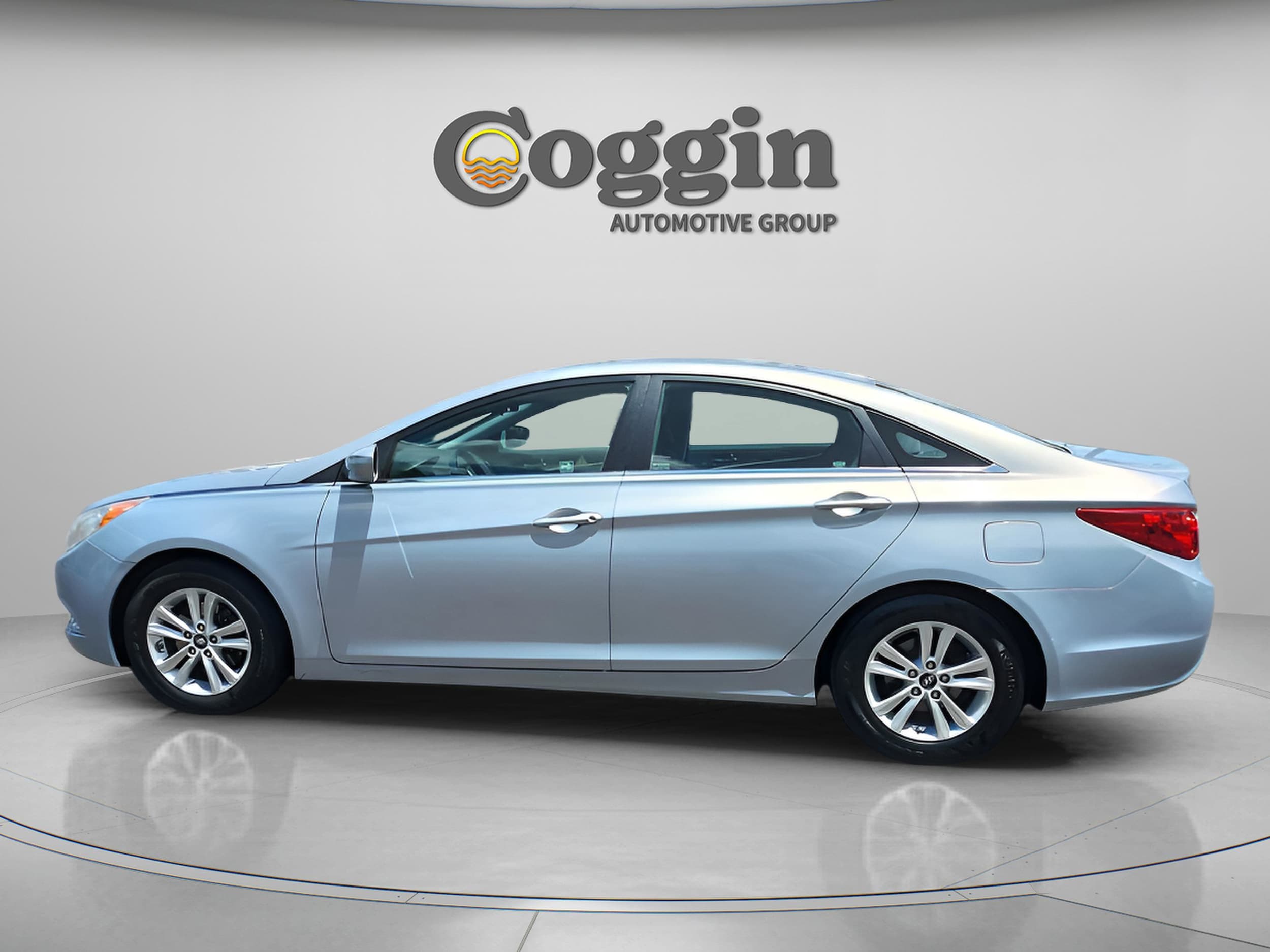 Used 2011 Hyundai Sonata GLS with VIN 5NPEB4AC3BH136029 for sale in DeLand, FL