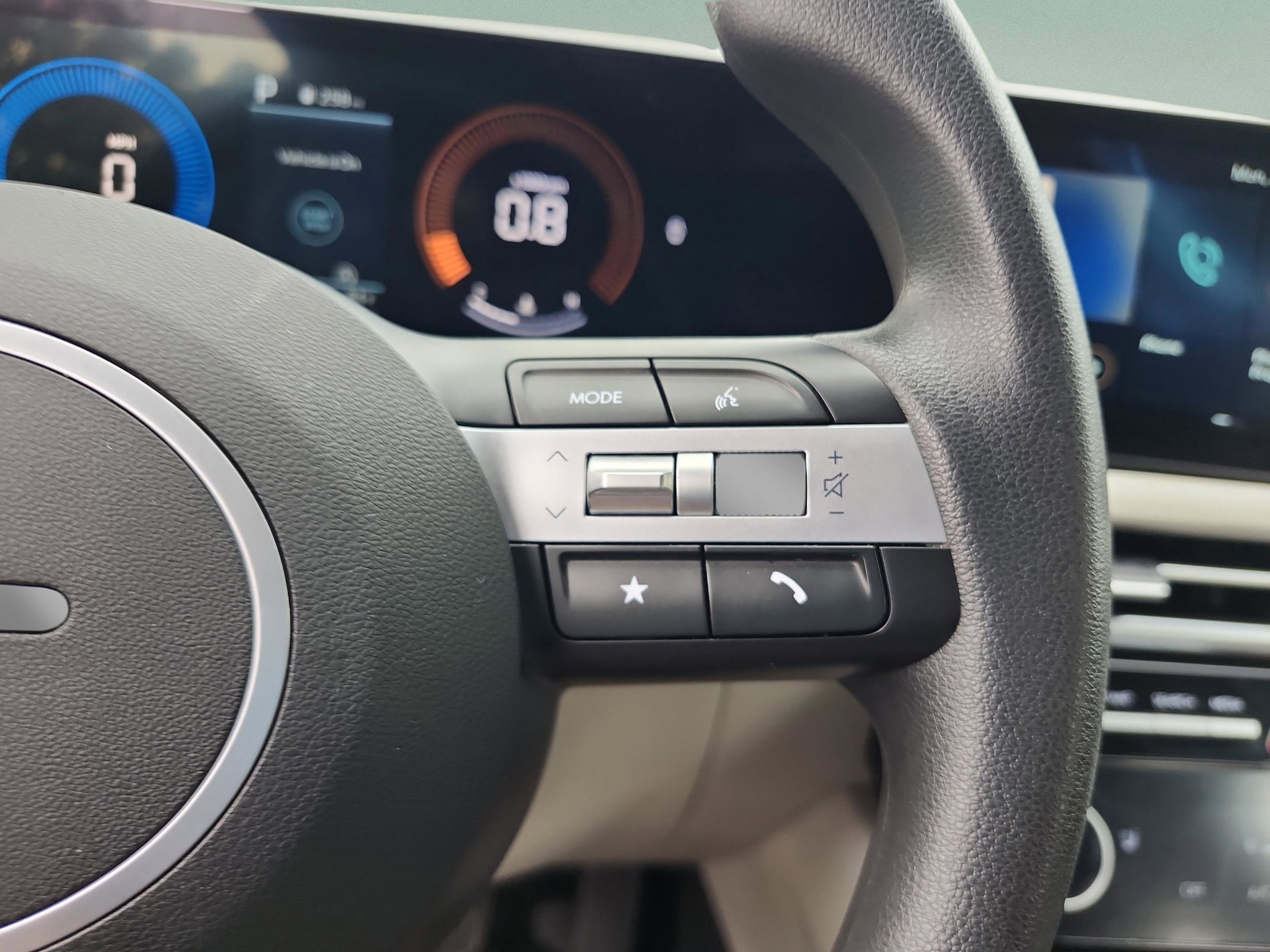 2025 Hyundai Tucson SEL - Photo 26