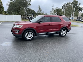 2017 Ford Explorer XLT SUV