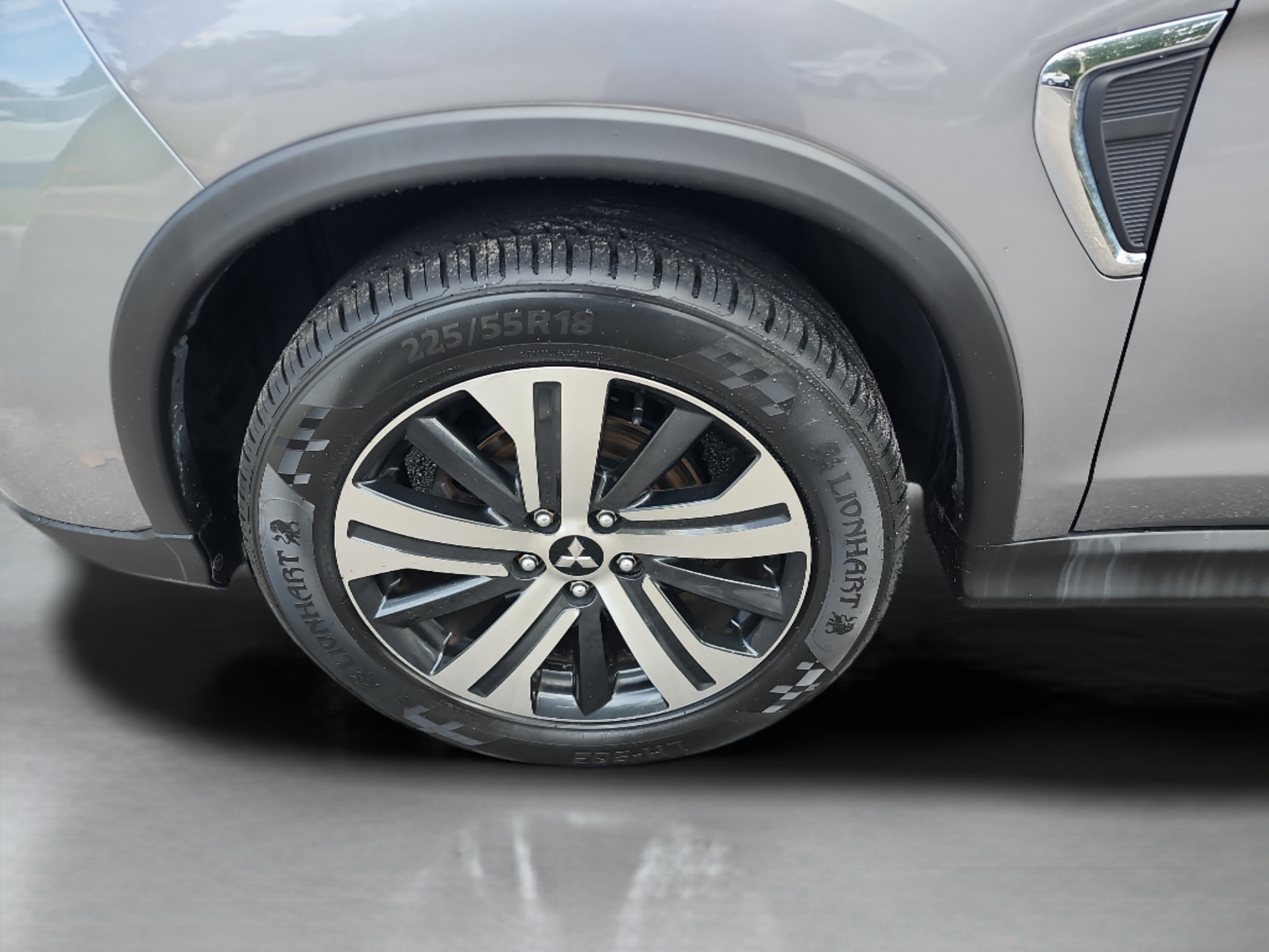 2020 Mitsubishi Outlander Sport SE - Photo 29