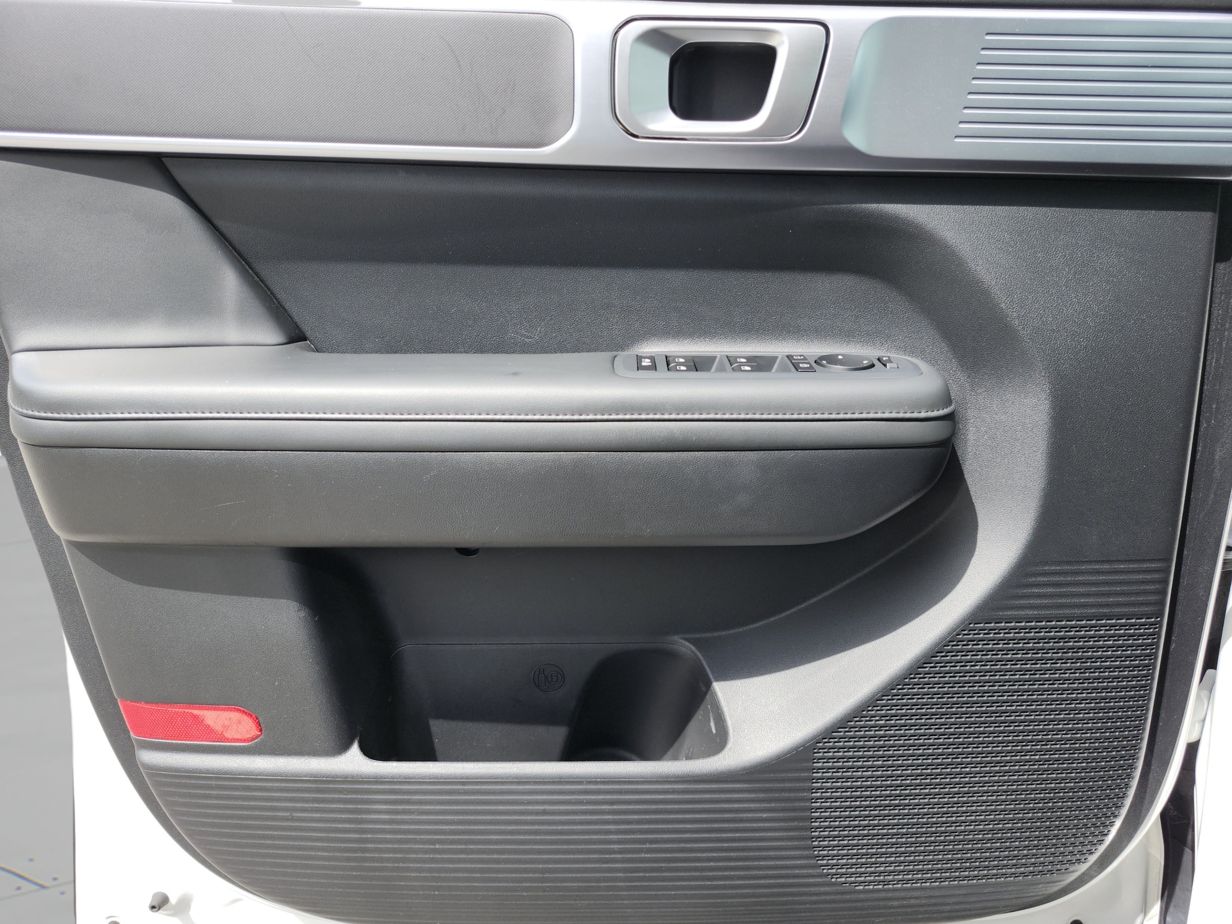 2025 Hyundai Santa Fe SEL - Photo 19
