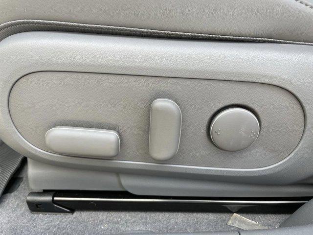 2025 Hyundai IONIQ 5 SEL - Photo 14