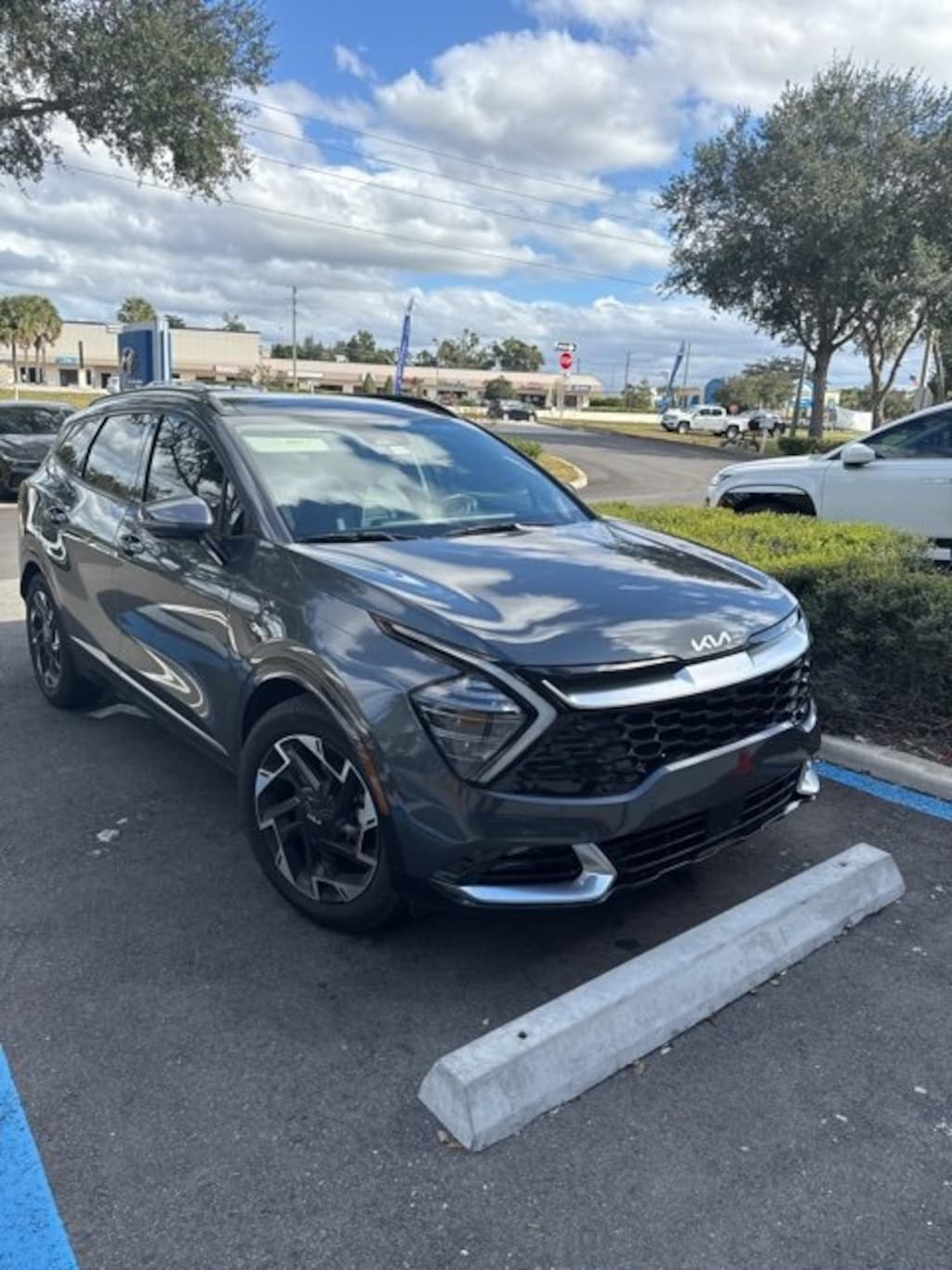 Used 2024 Kia Sportage SX-Prestige SUV