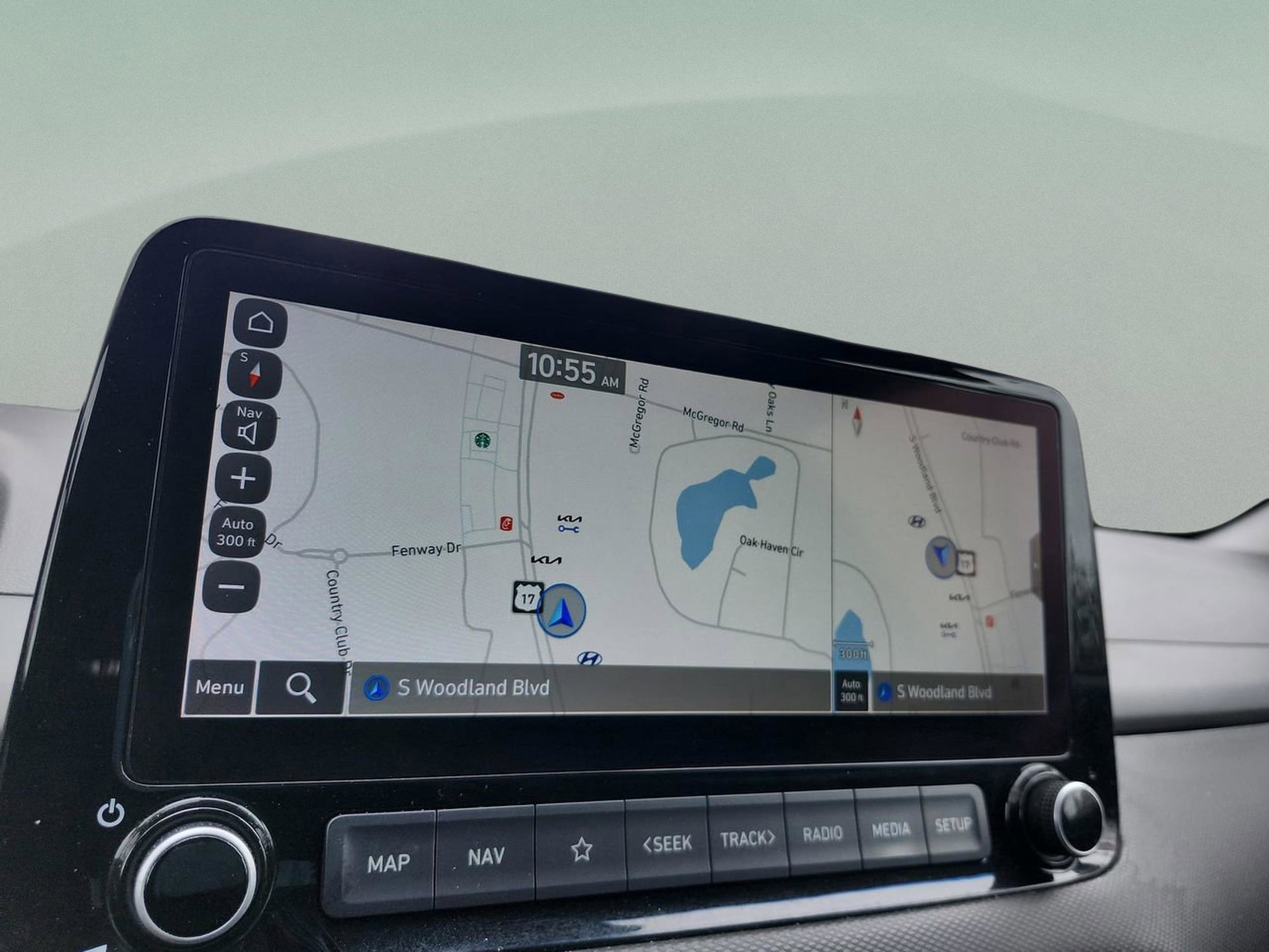 2022 Hyundai Kona Limited - Photo 25