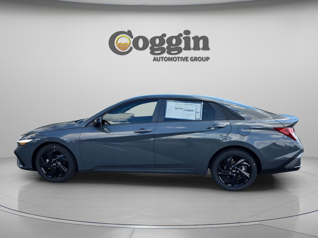 New 2026 Hyundai Elantra SEL Sport Sedan