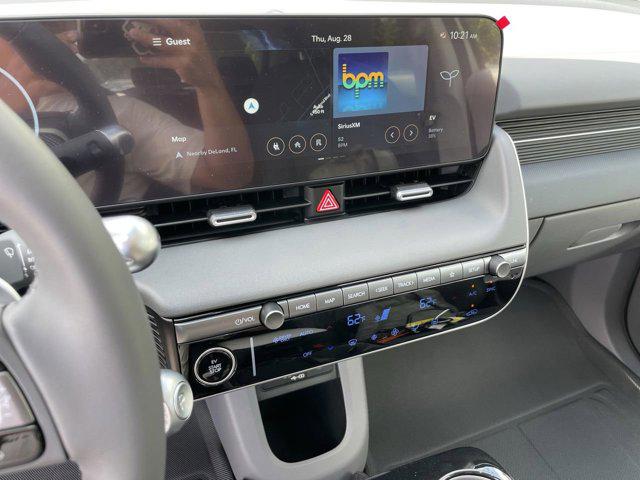 2025 Hyundai IONIQ 5 SEL - Photo 12