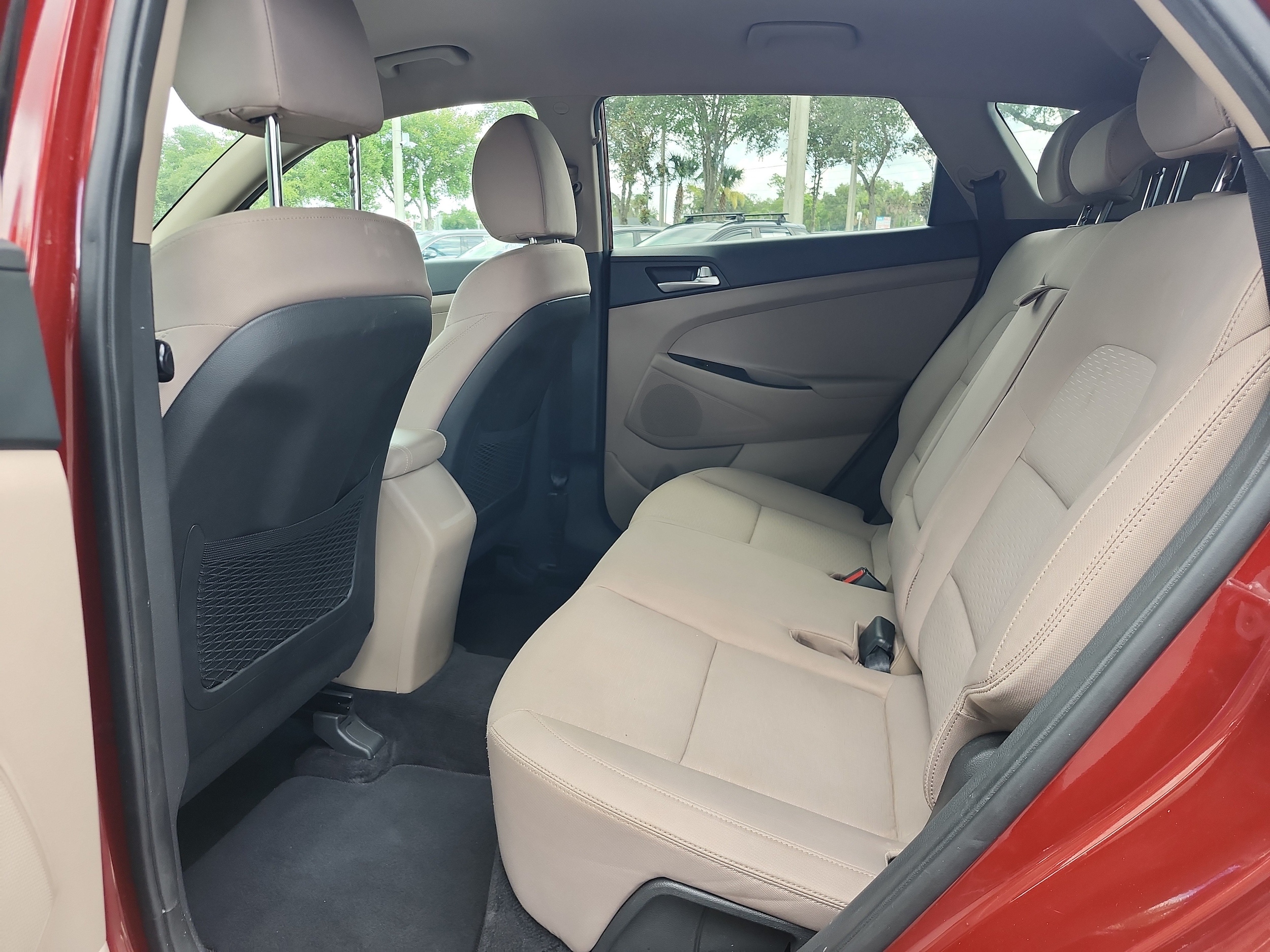 2019 Hyundai Tucson SE - Photo 19