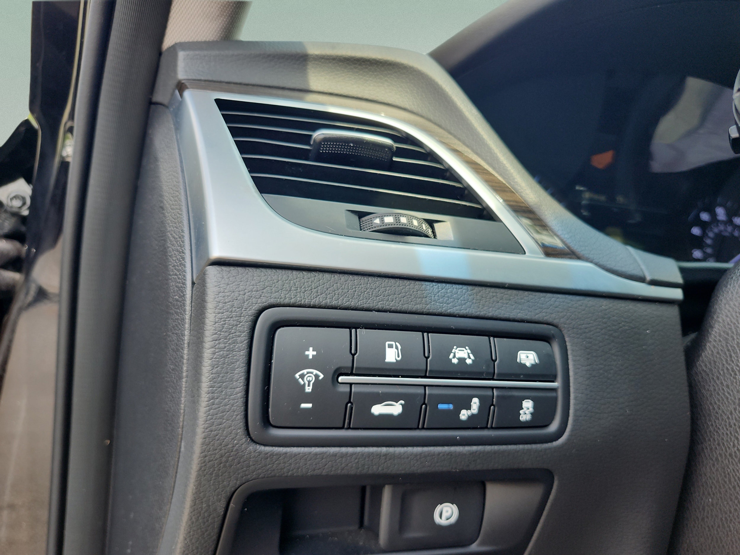 2018 GENESIS G80 Base - Photo 14