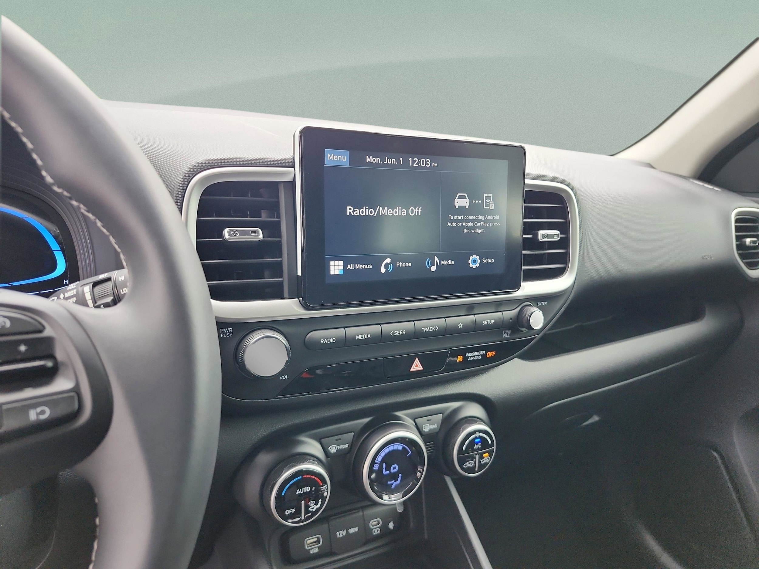 2026 Hyundai Venue SEL - Photo 13