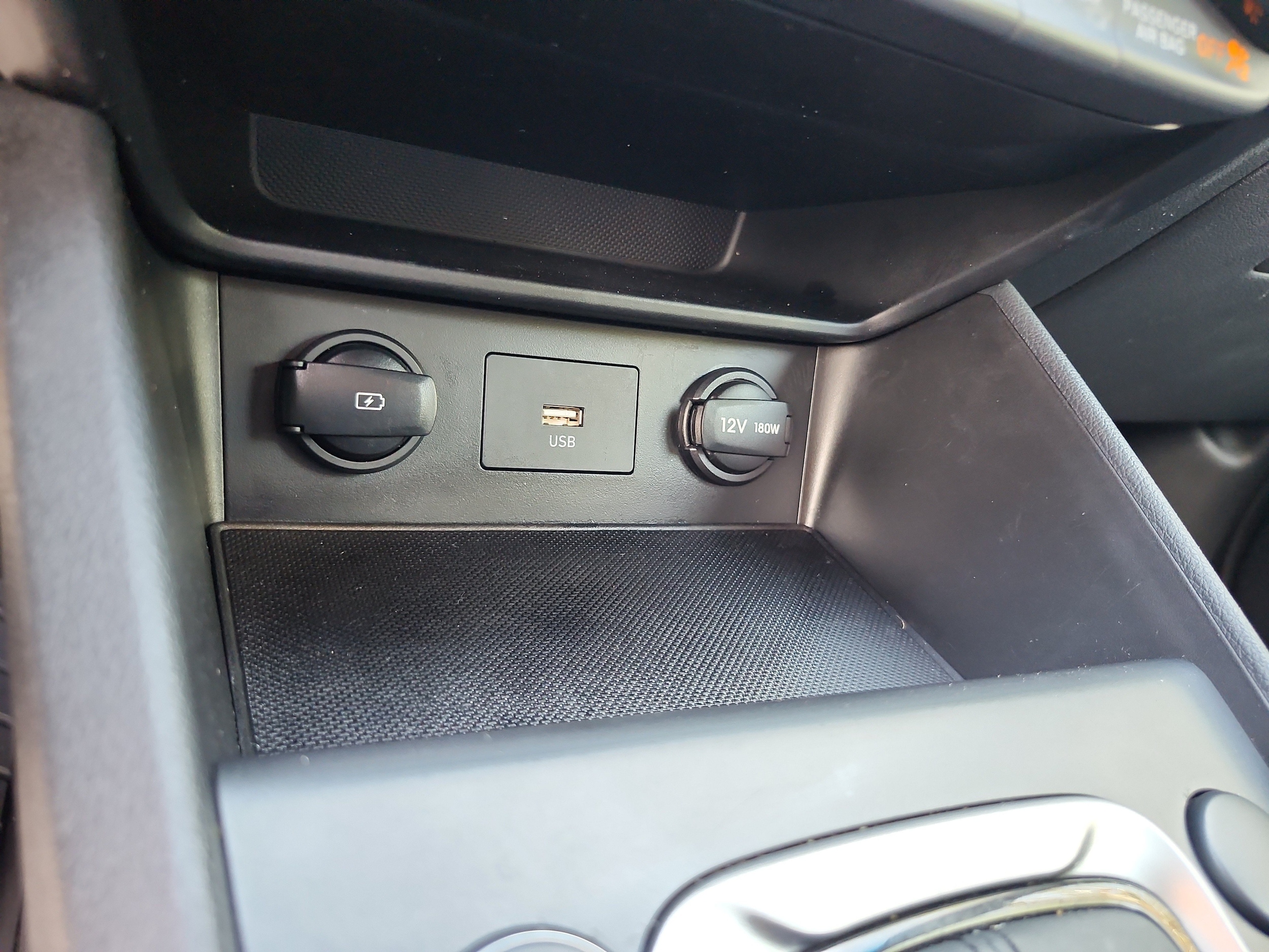 2023 Hyundai Kona SEL - Photo 30