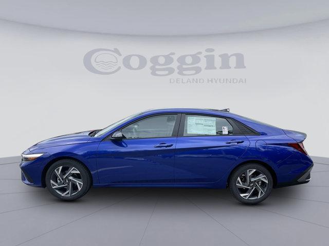 2025 Hyundai Elantra SEL Sport photo 2