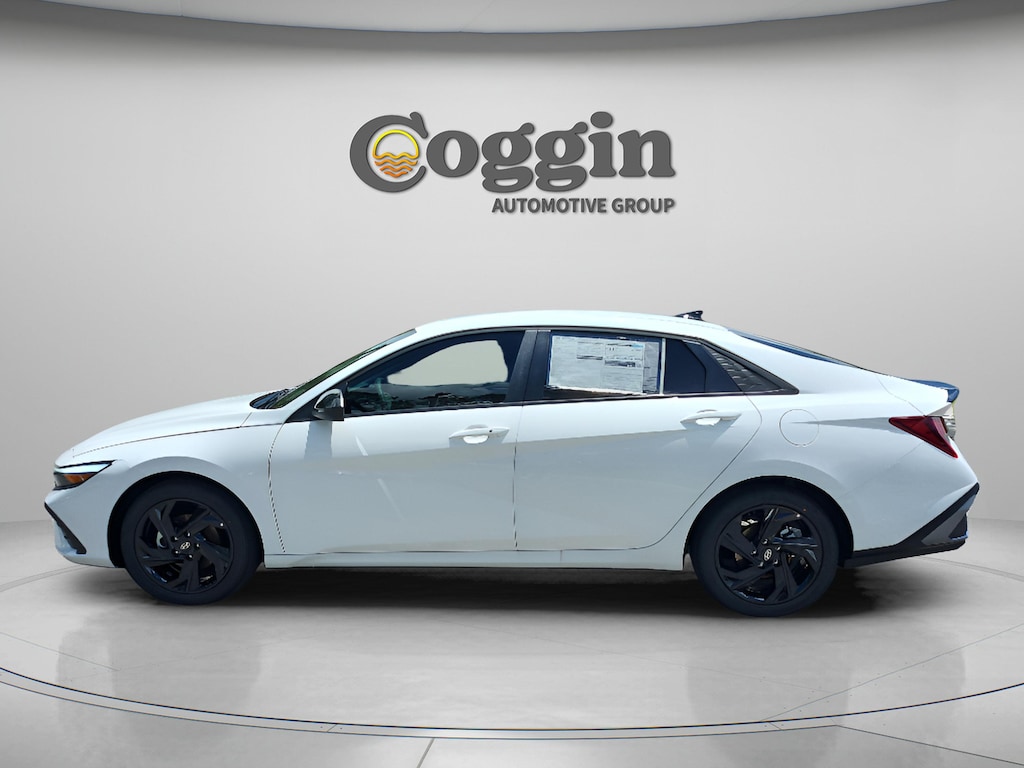 New 2026 Hyundai Elantra SEL Sport Sedan