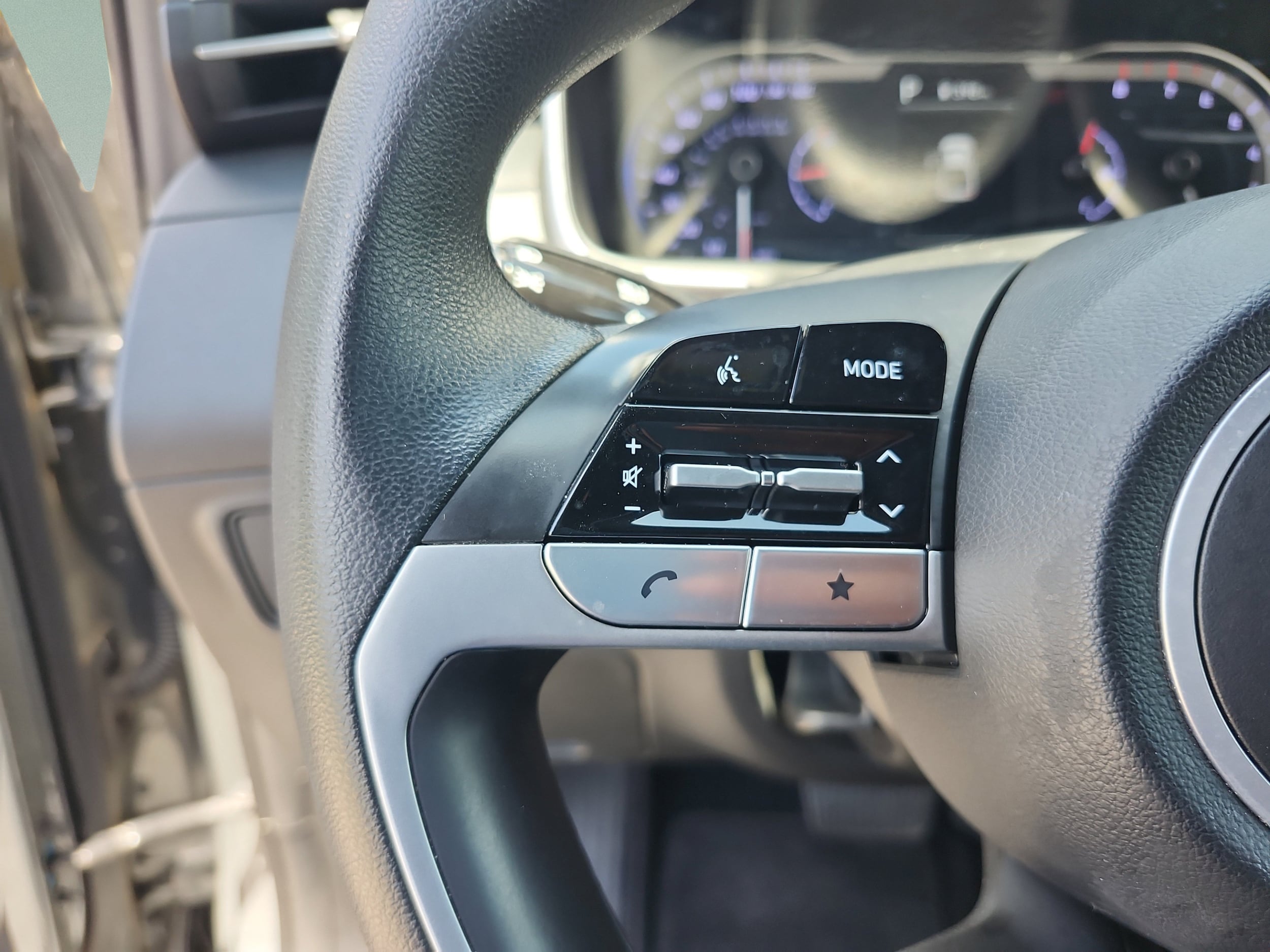2024 Hyundai Santa Cruz SEL - Photo 13