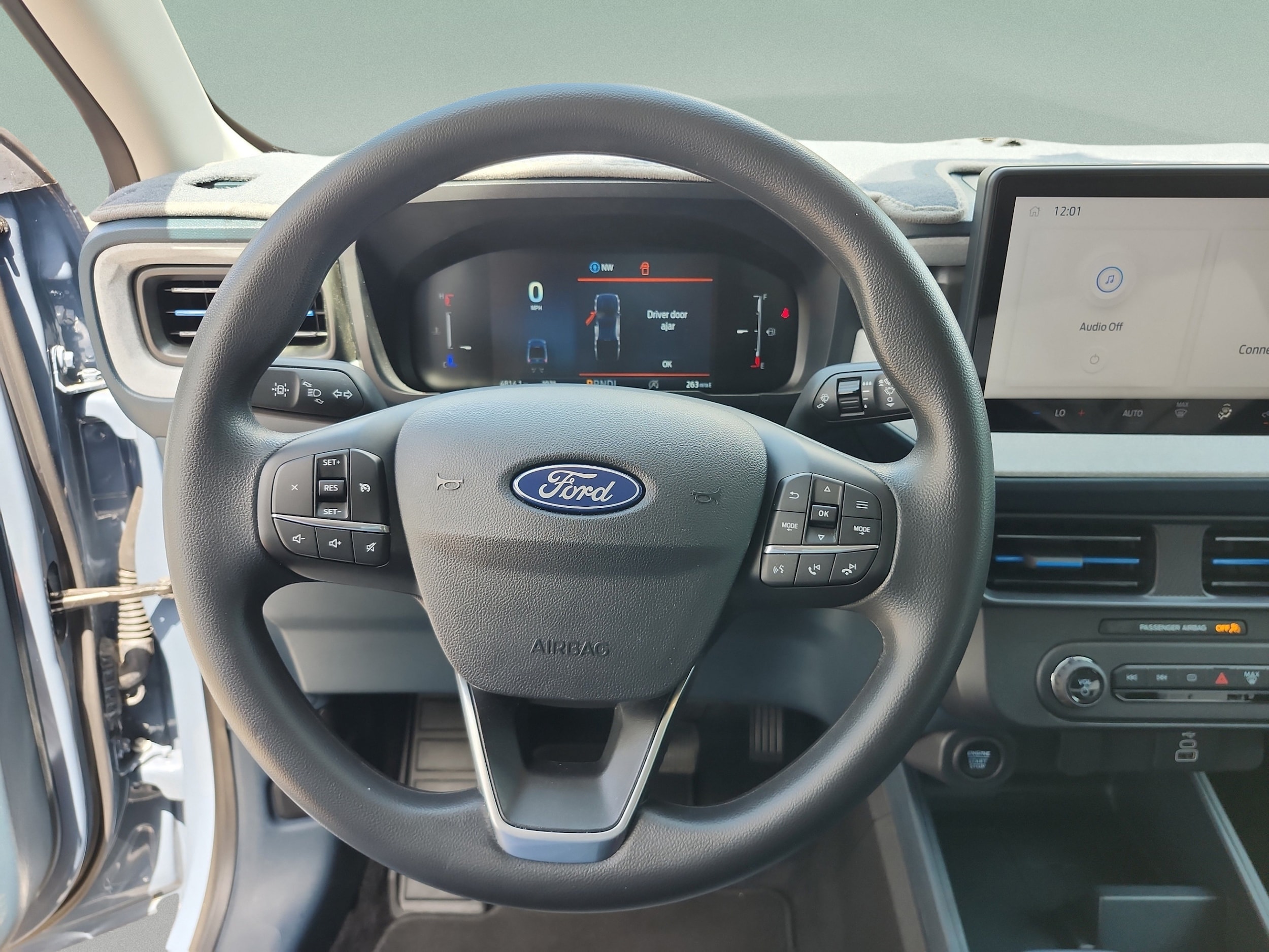 2026 Ford Maverick XLT - Photo 11
