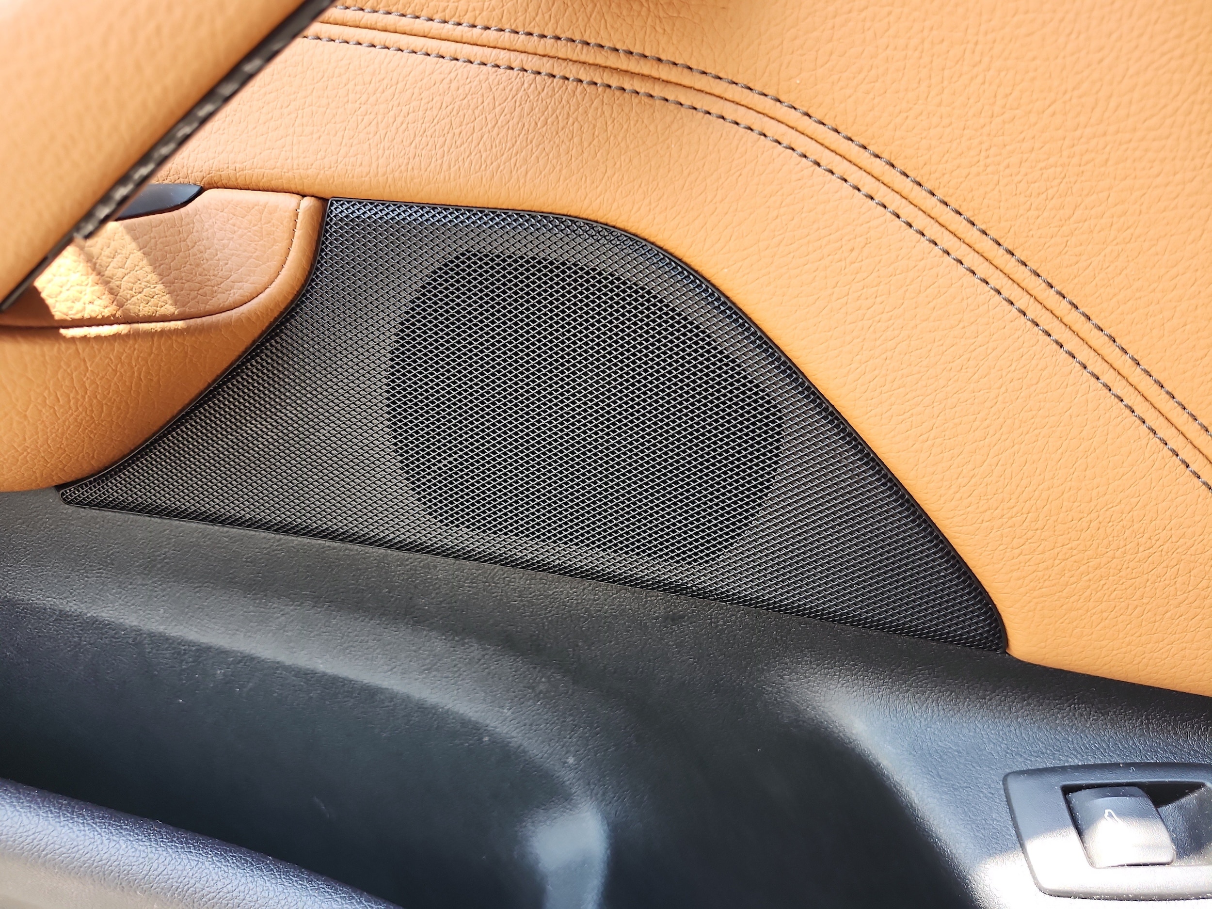 2020 BMW 5 Series 530i - Photo 28