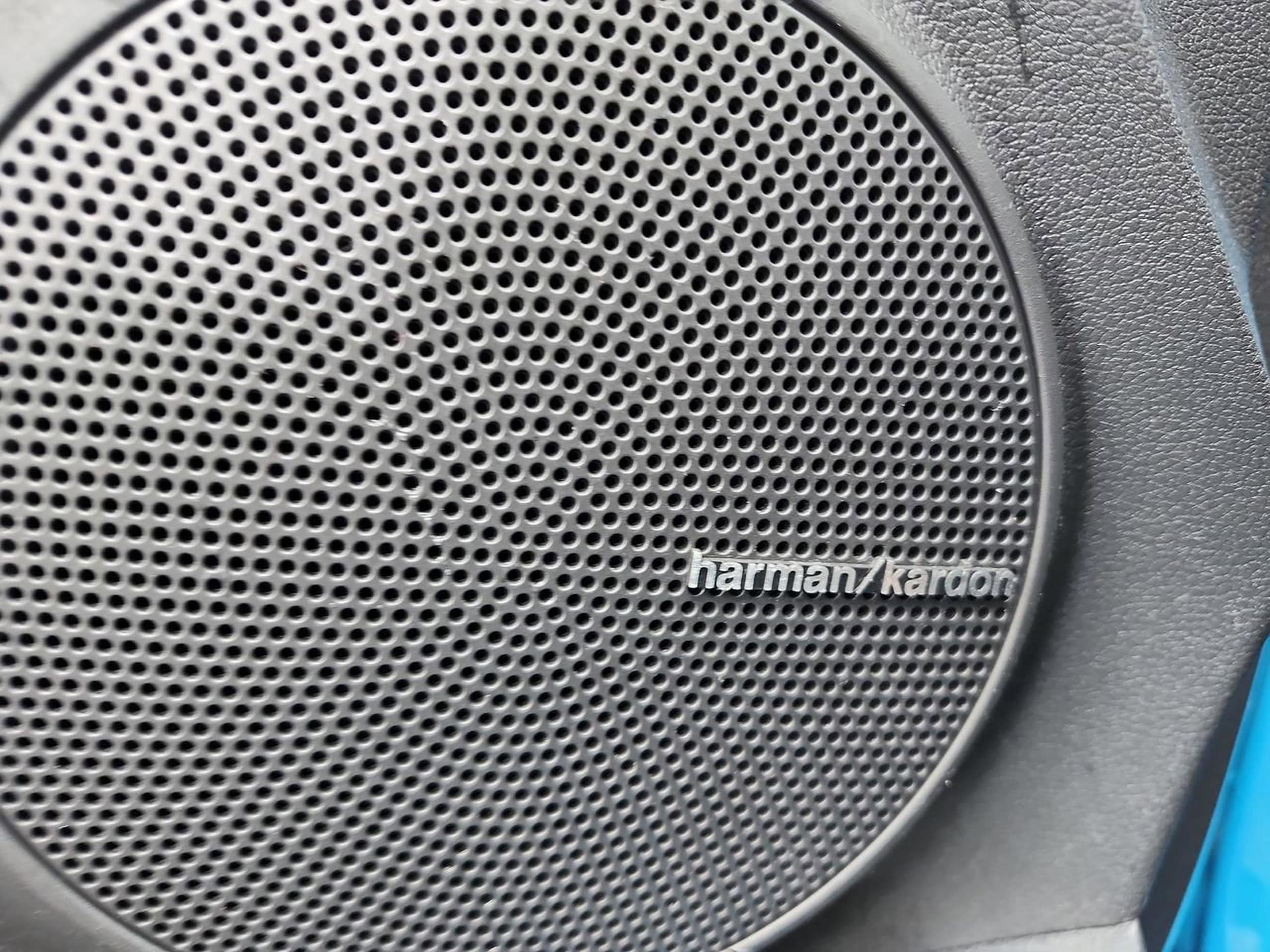 2022 Hyundai Kona Limited - Photo 24