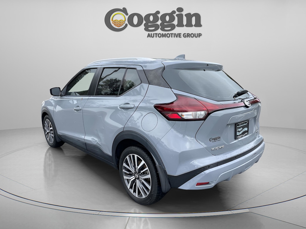 Used 2021 Nissan Kicks SV SUV