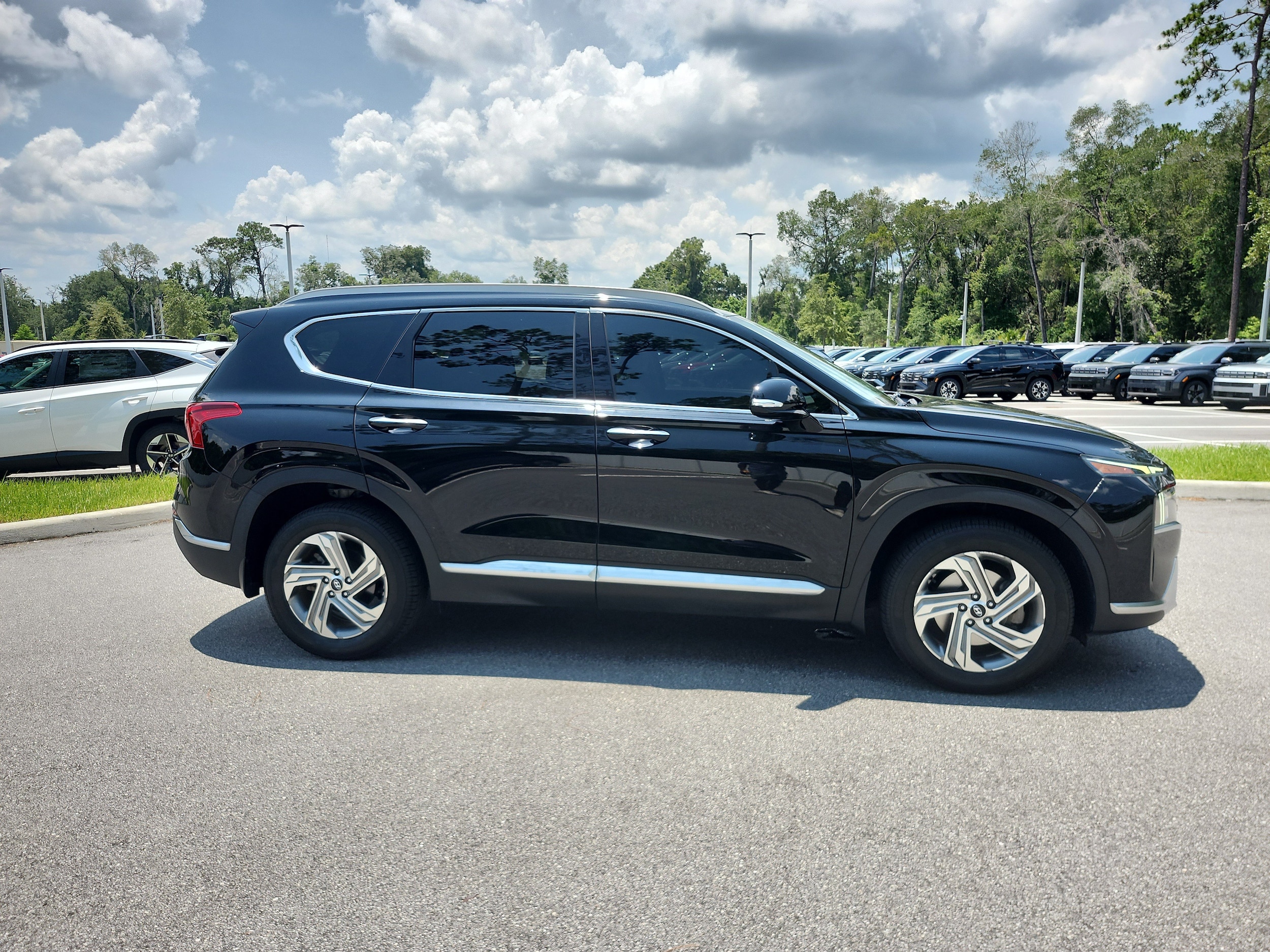 2022 Hyundai Santa Fe SEL - Photo 7