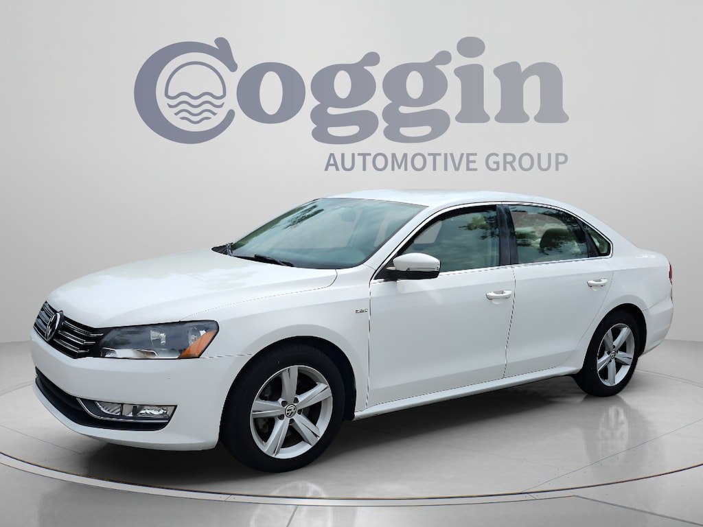 Used 2015 Volkswagen Passat 1.8T Limited Edition w/PZEV Sedan