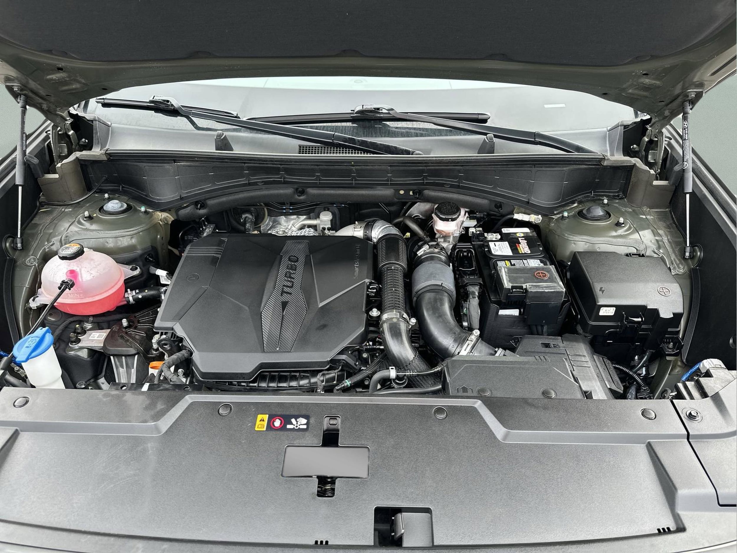 2024 Hyundai Santa Fe Limited - Photo 27
