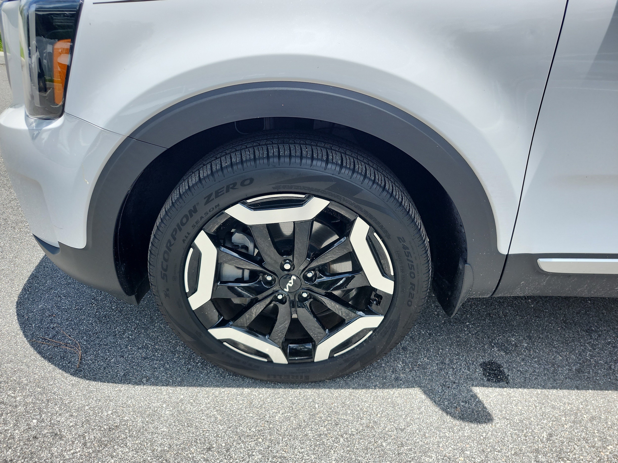 2024 Kia Telluride EX - Photo 10