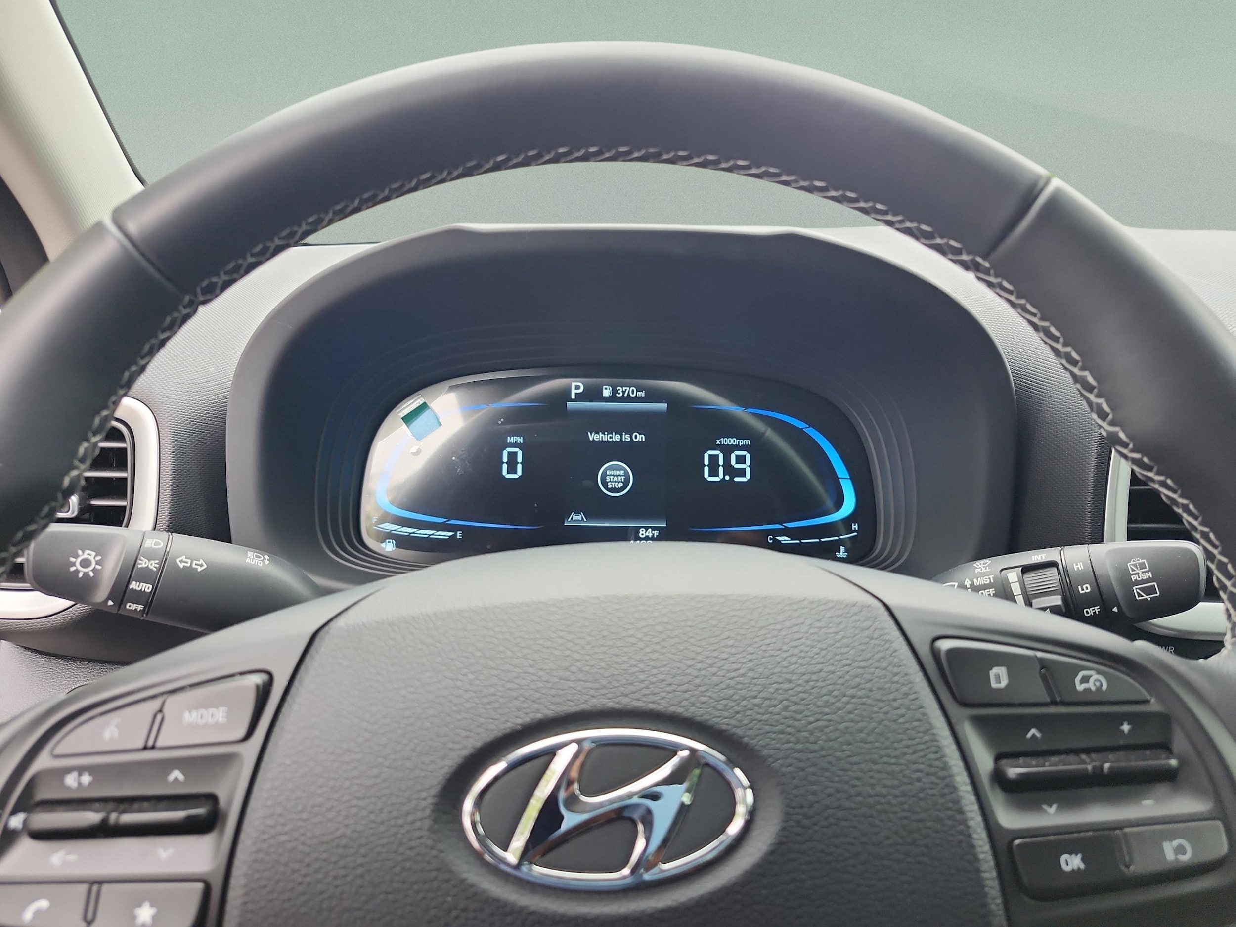2026 Hyundai Venue SEL - Photo 11