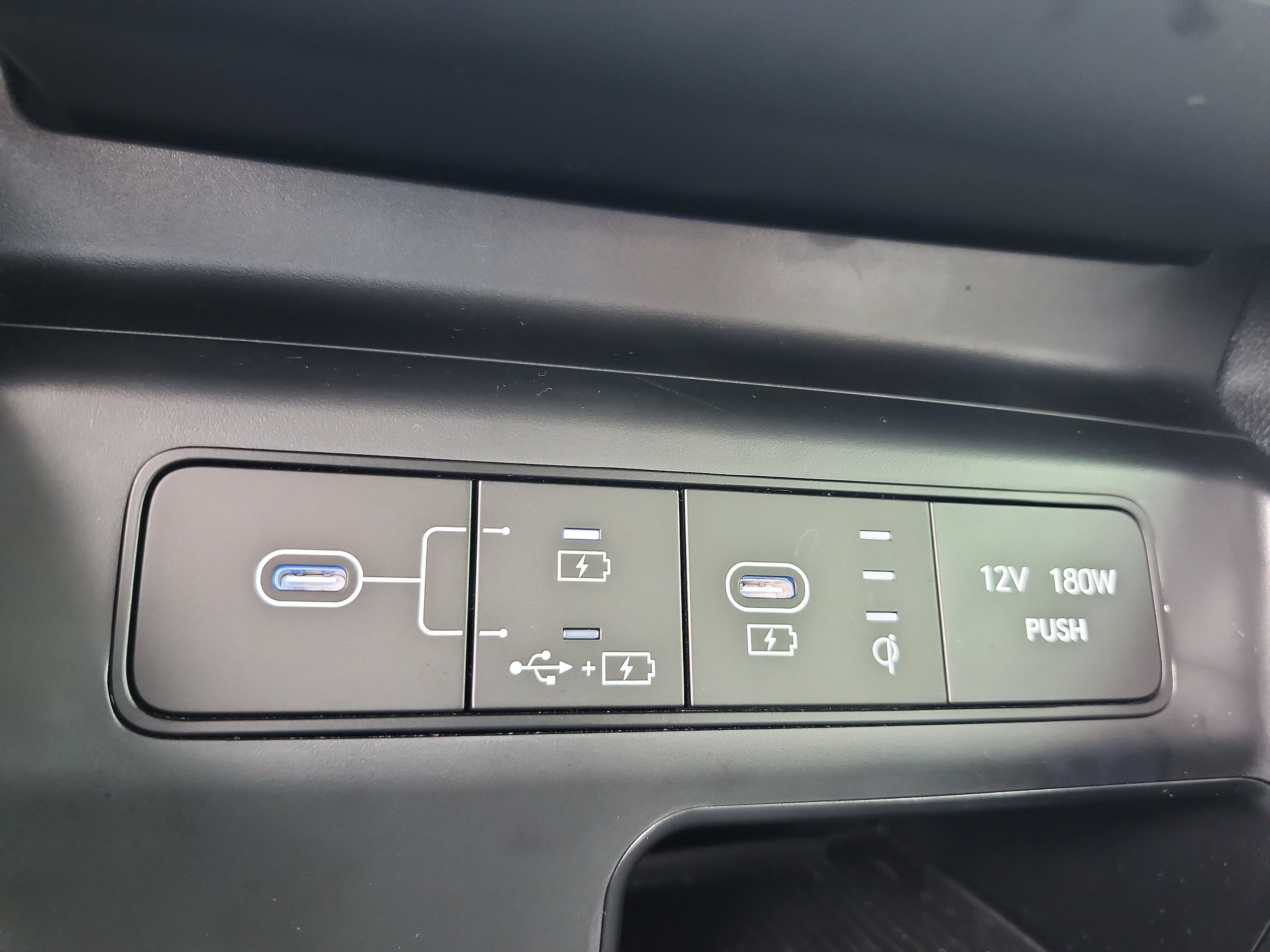 2025 Hyundai Tucson SEL - Photo 32