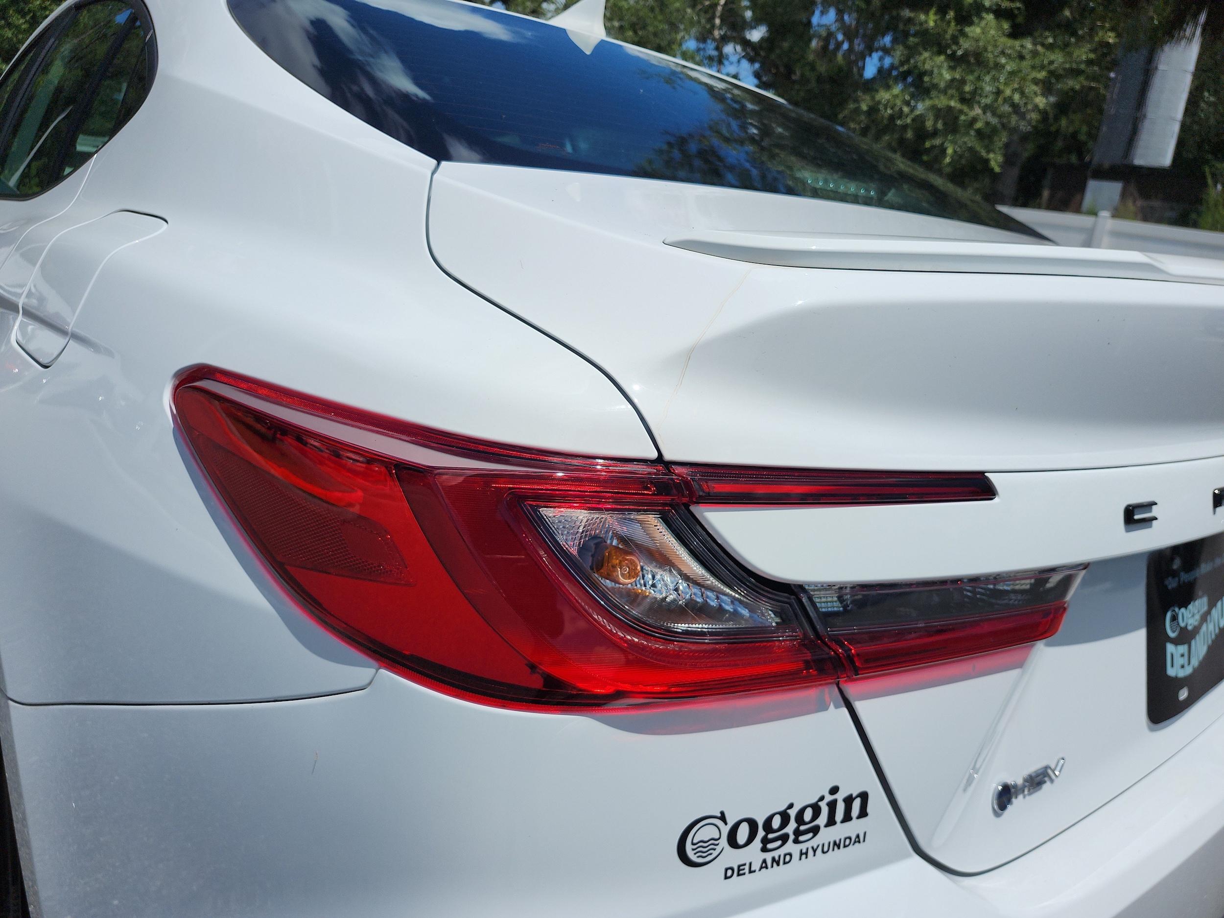 2025 Toyota Camry SE - Photo 26