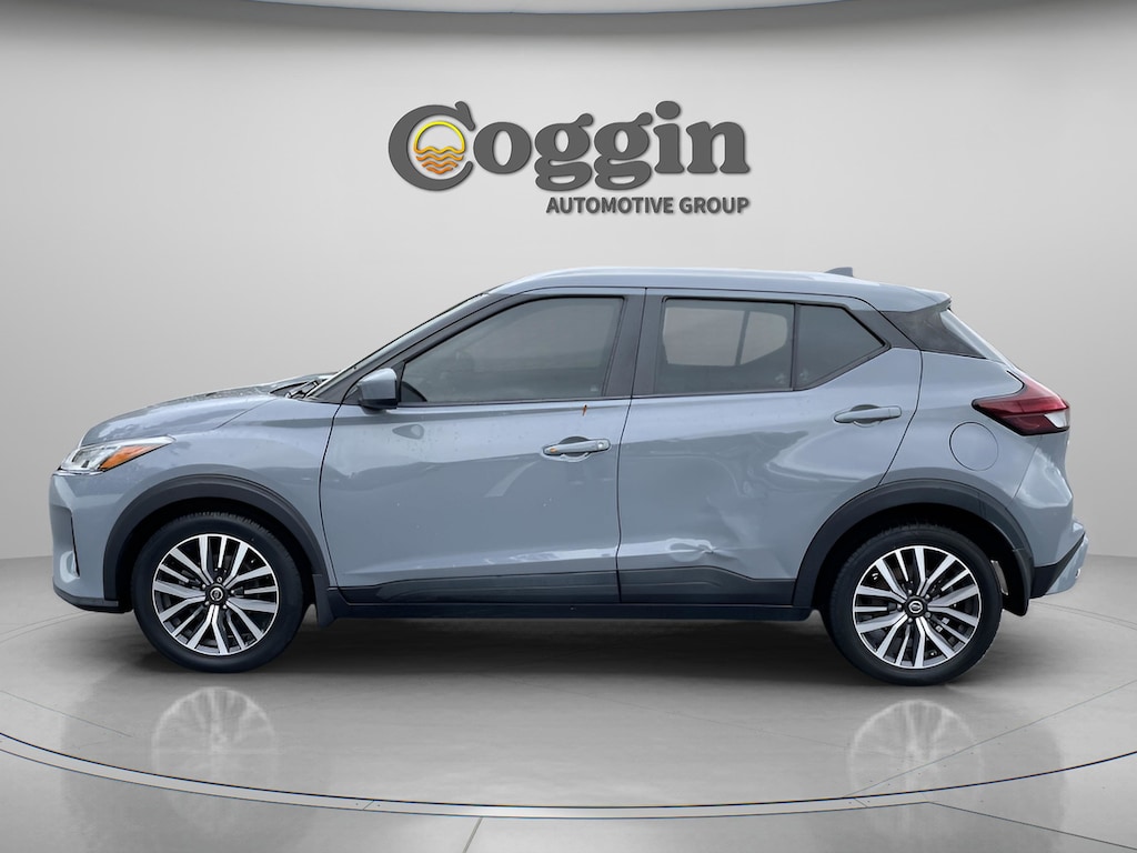 Used 2021 Nissan Kicks SV SUV