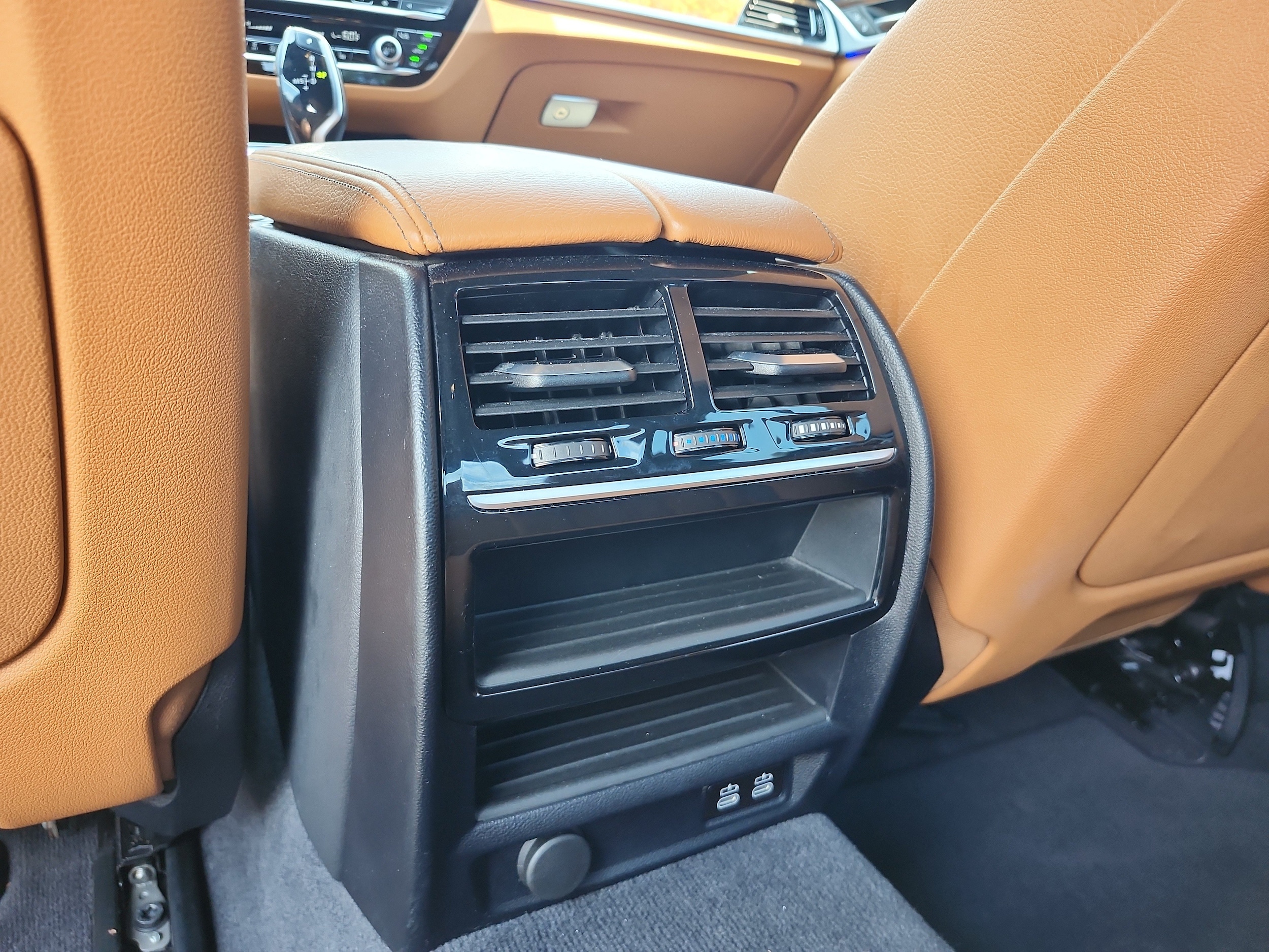 2020 BMW 5 Series 530i - Photo 19