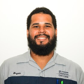 Staff member Jorge Torres from ID_929704fbf4d8