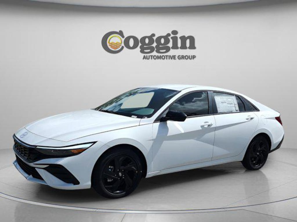 New 2026 Hyundai Elantra SEL Sport Sedan