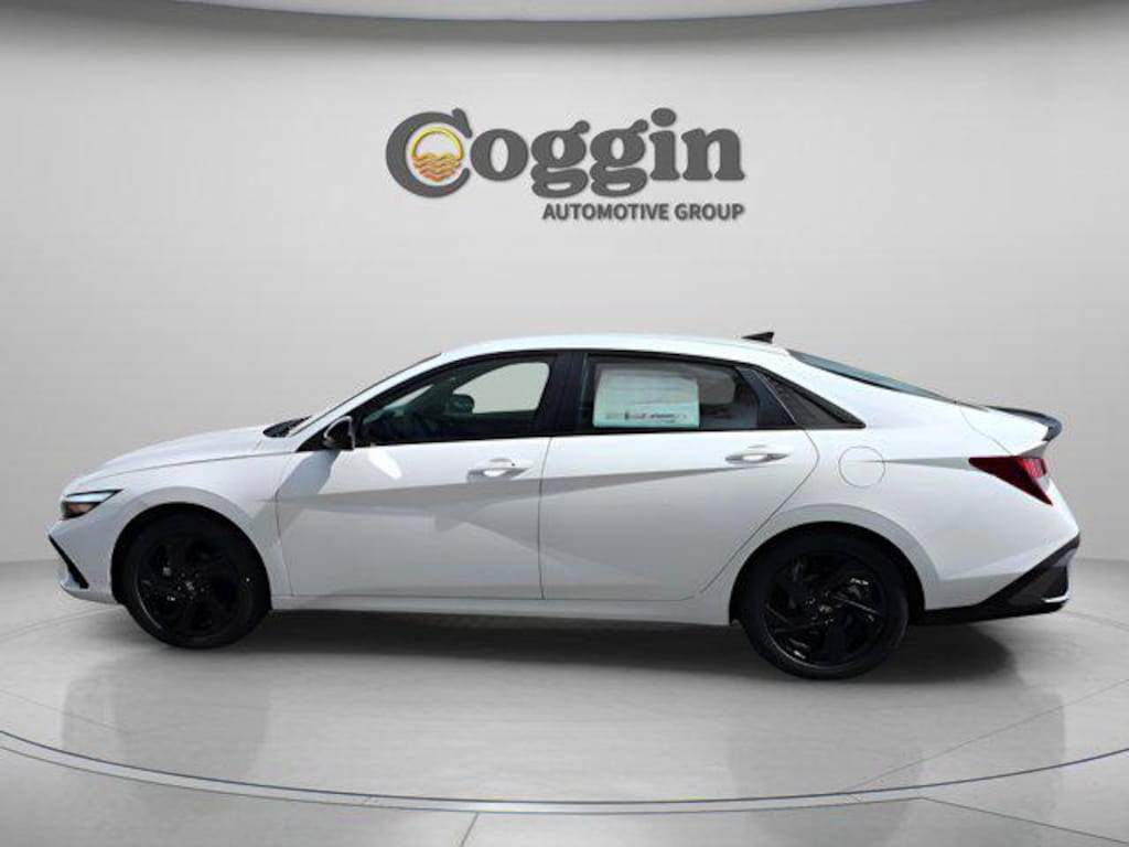 New 2026 Hyundai Elantra SEL Sport Sedan