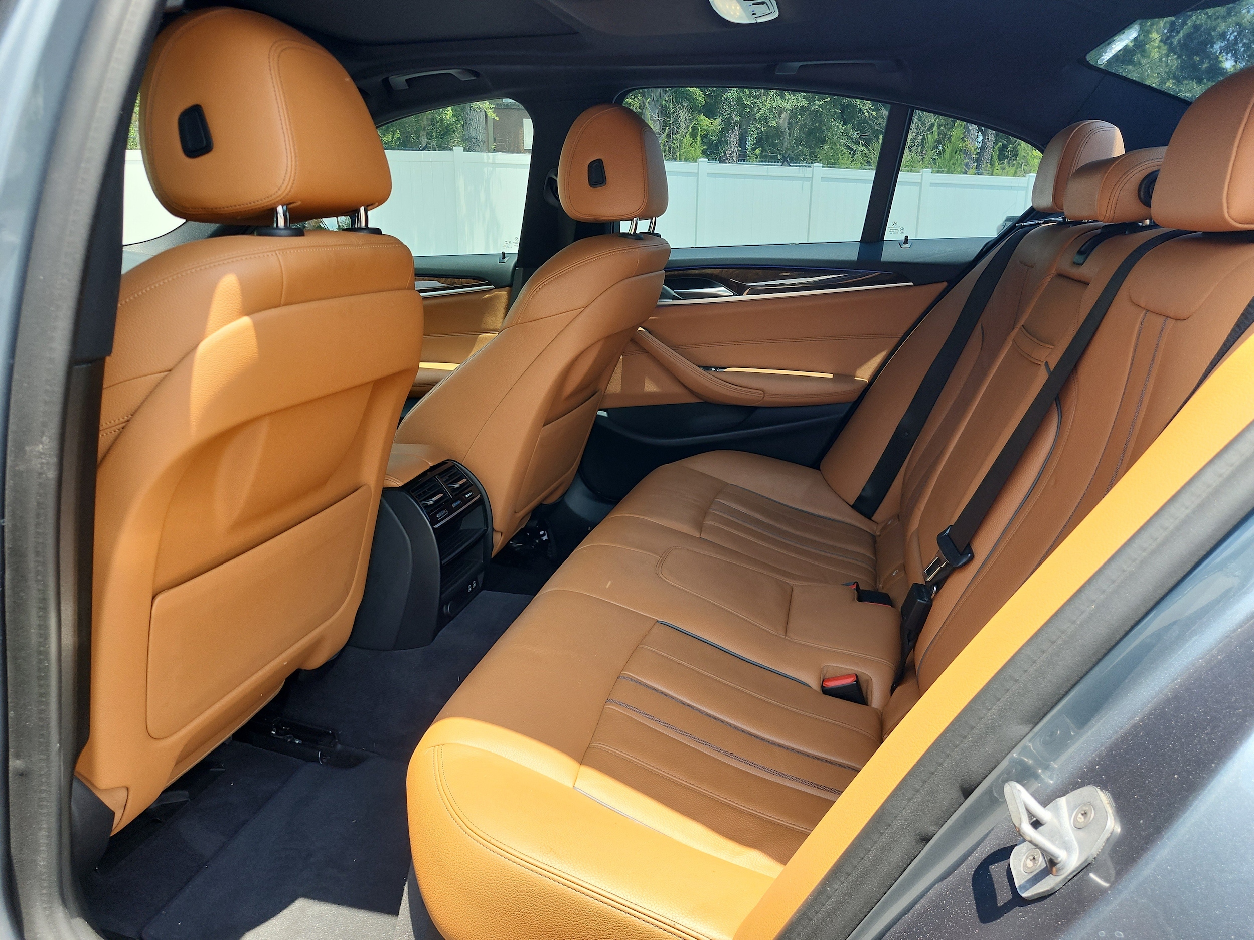 2020 BMW 5 Series 530i - Photo 18