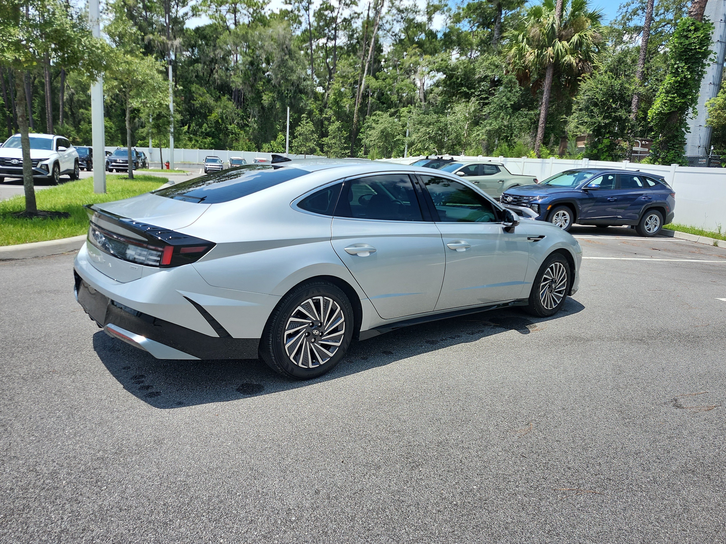 2024 Hyundai Sonata Hybrid SEL - Photo 6