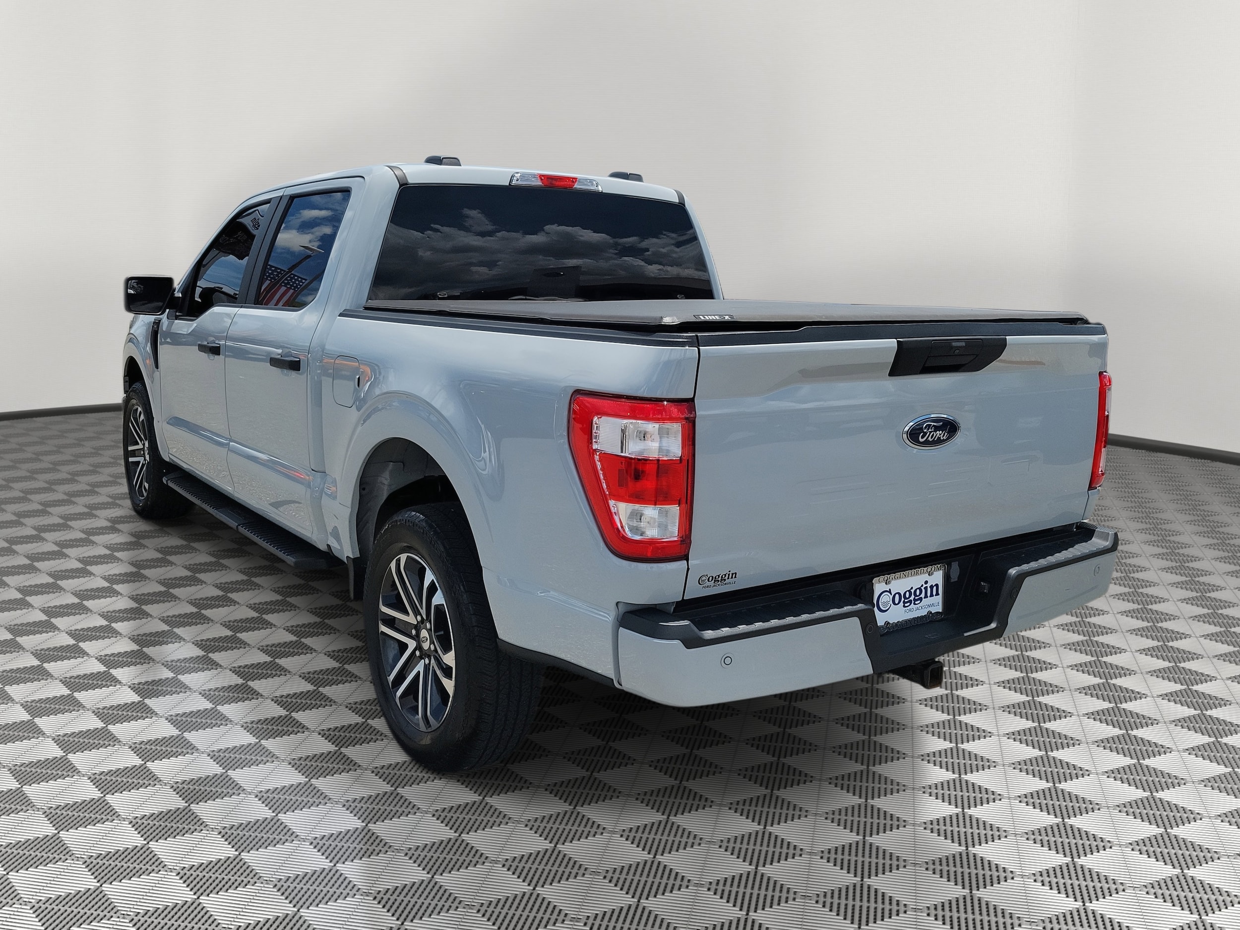 Used 2023 Ford F-150 XL with VIN 1FTEW1EP1PFB56328 for sale in Jacksonville, FL