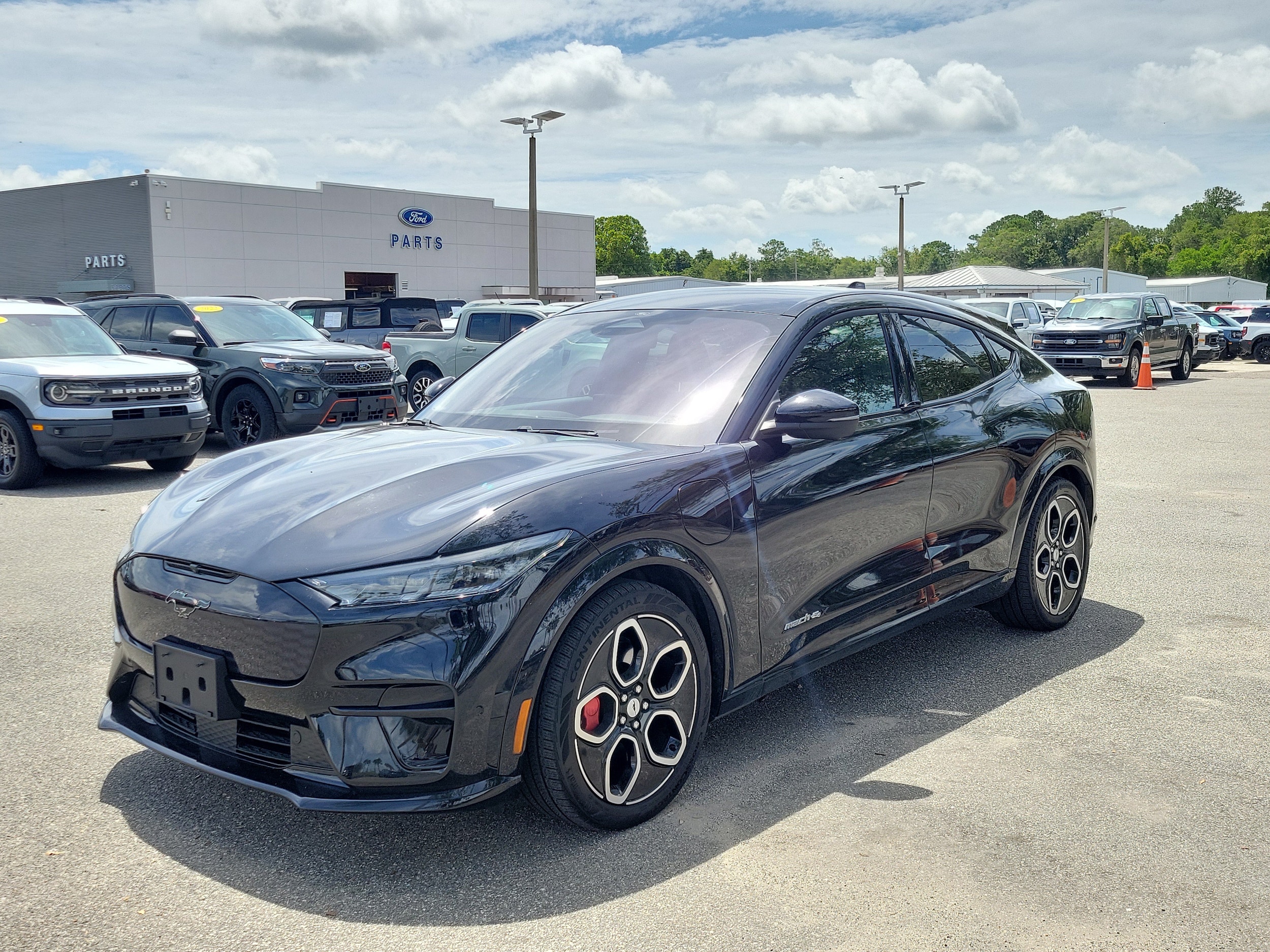 2023 Ford Mustang Mach-E