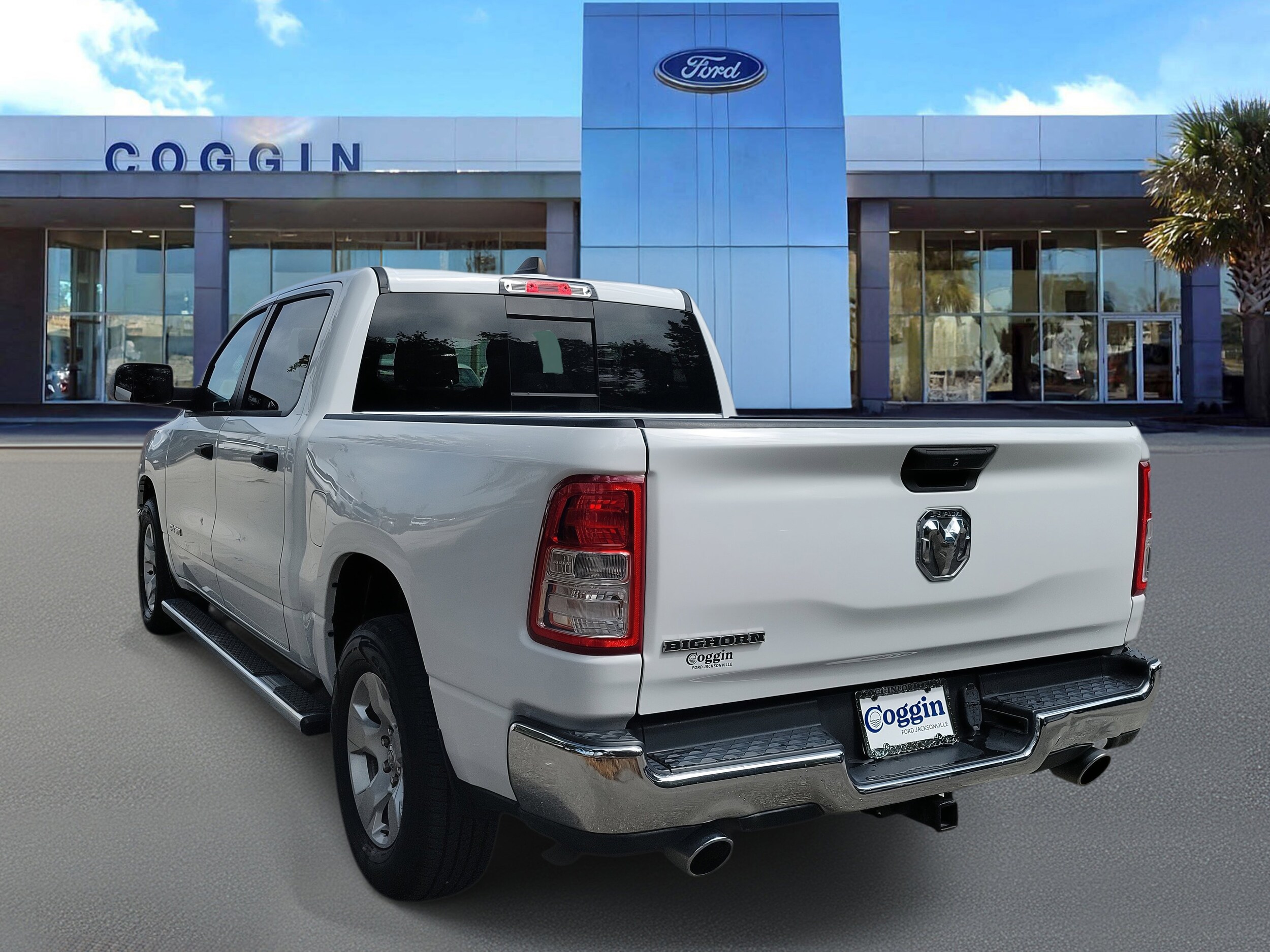 2023 Ram 1500 Big Horn photo 2