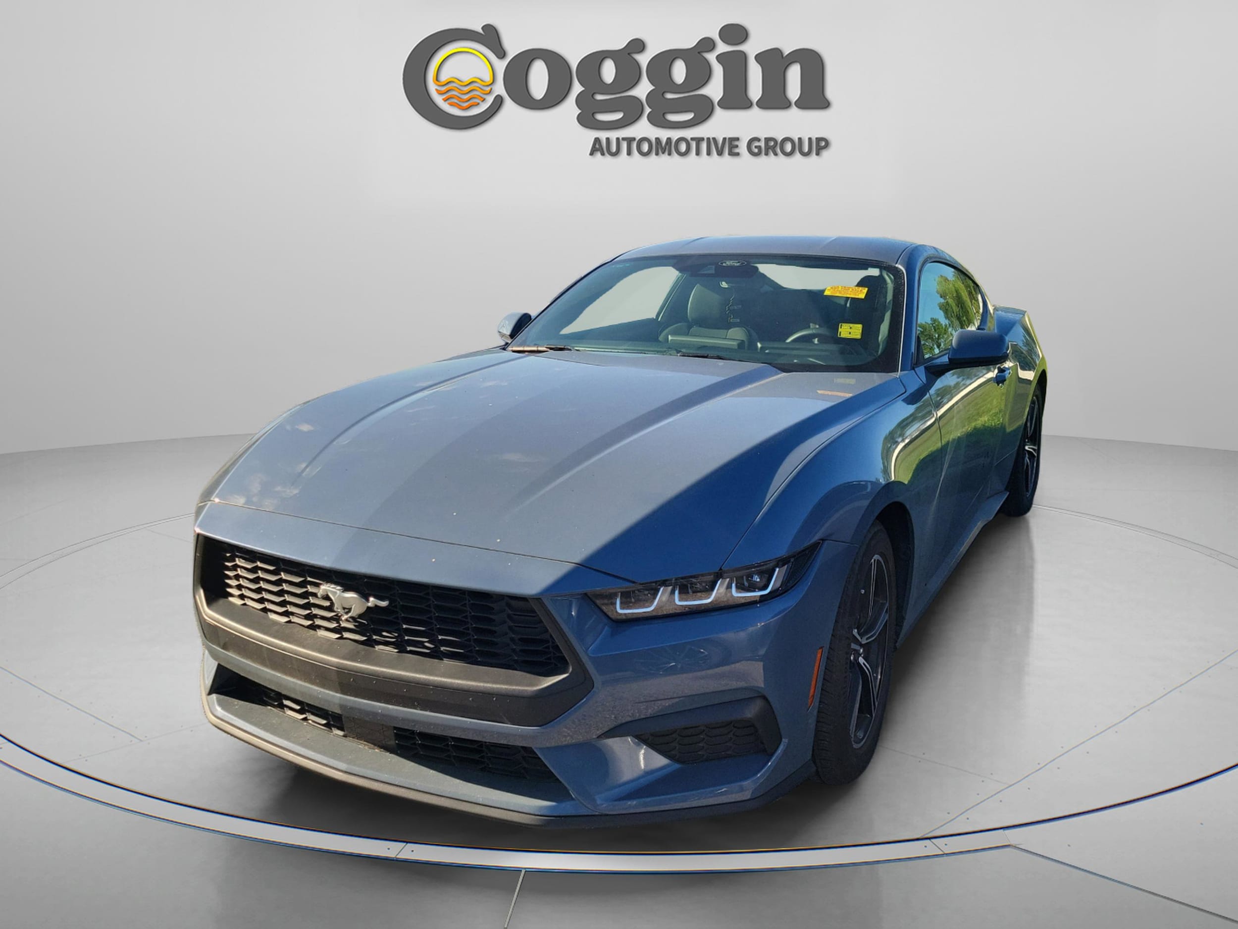 2024 Ford Mustang EcoBoost Fastback's photo