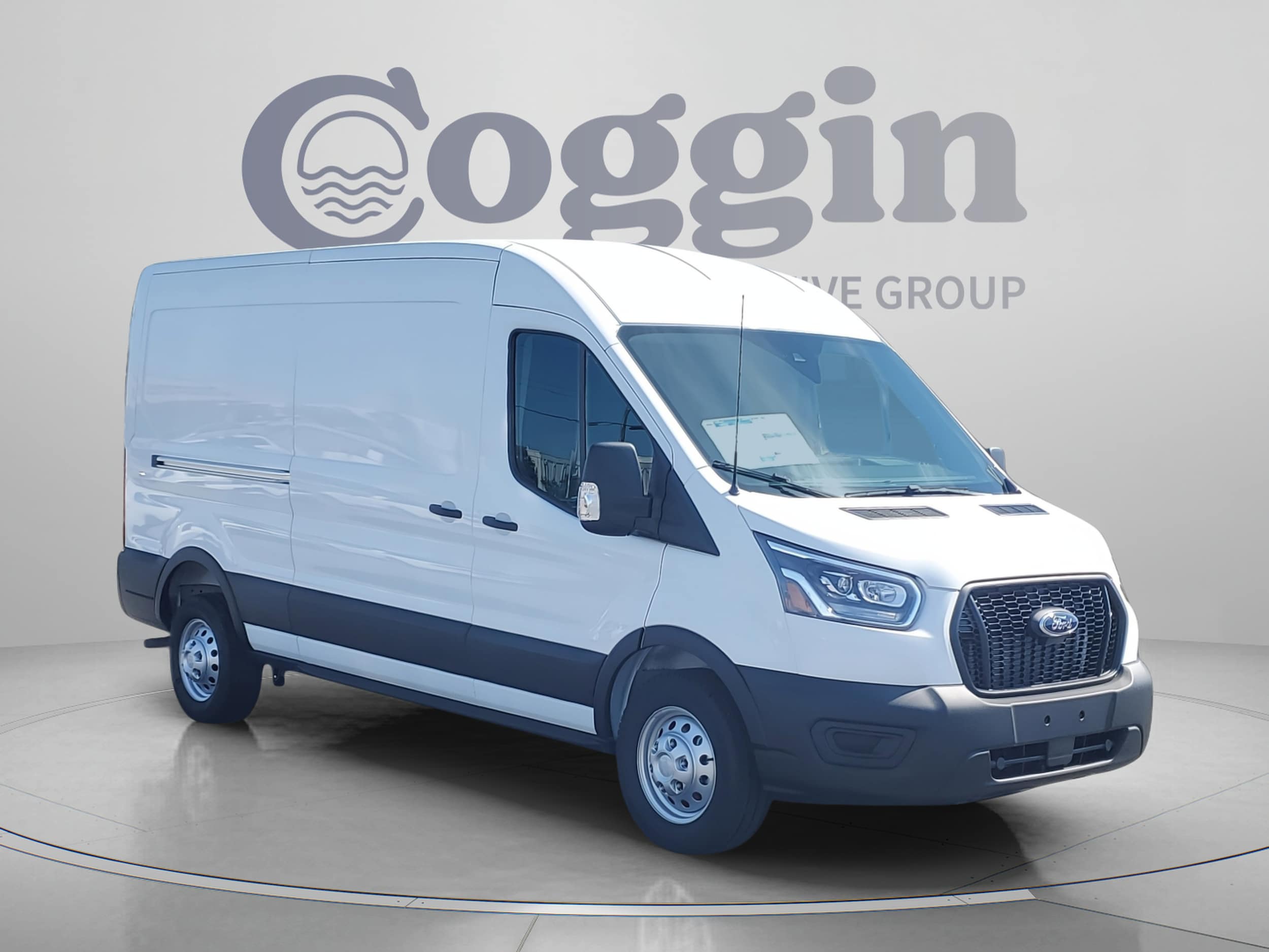 2025 Ford Transit Van Base - Photo 8