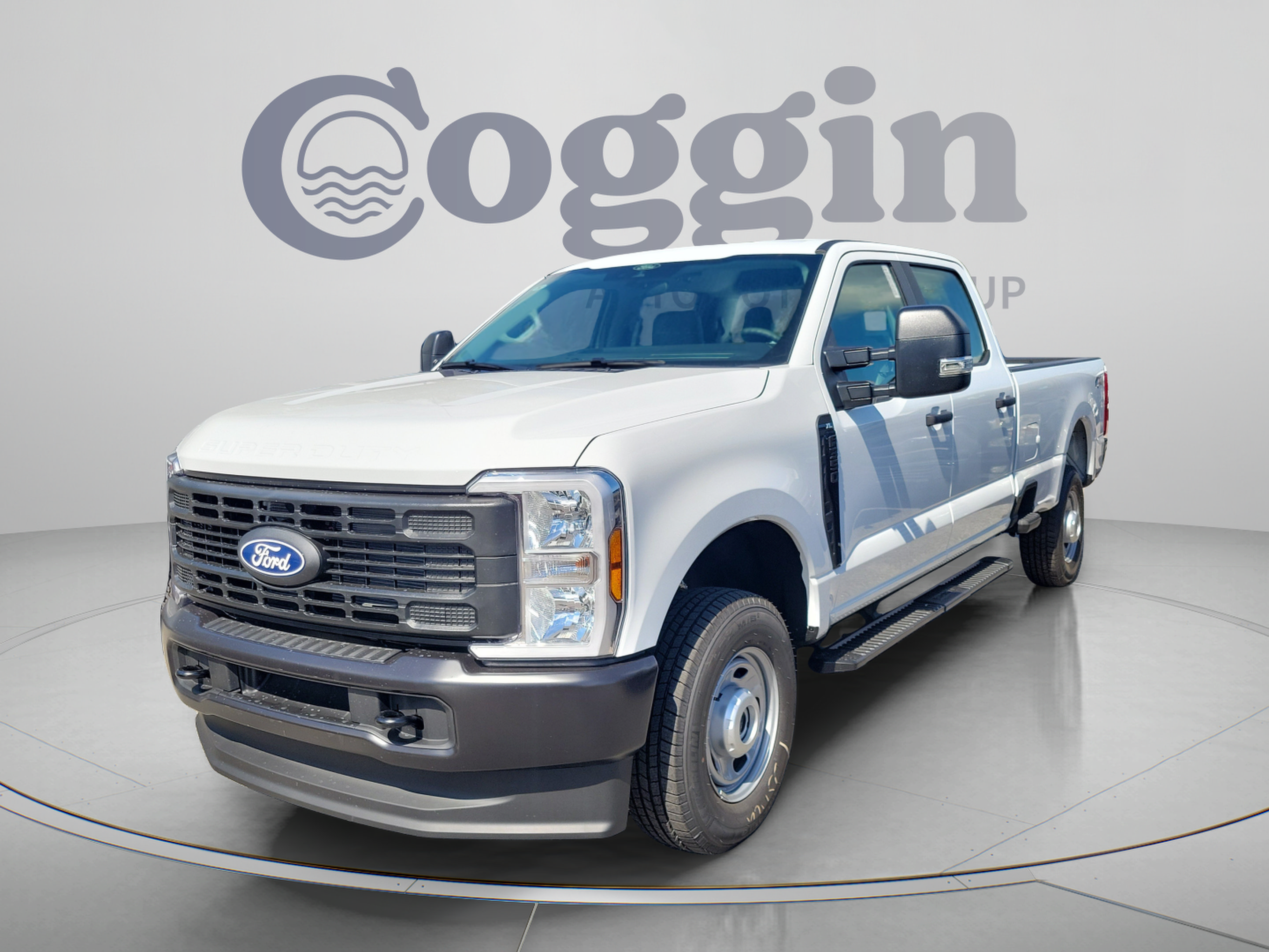 2027 Ford F-350 Truck Crew Cab 