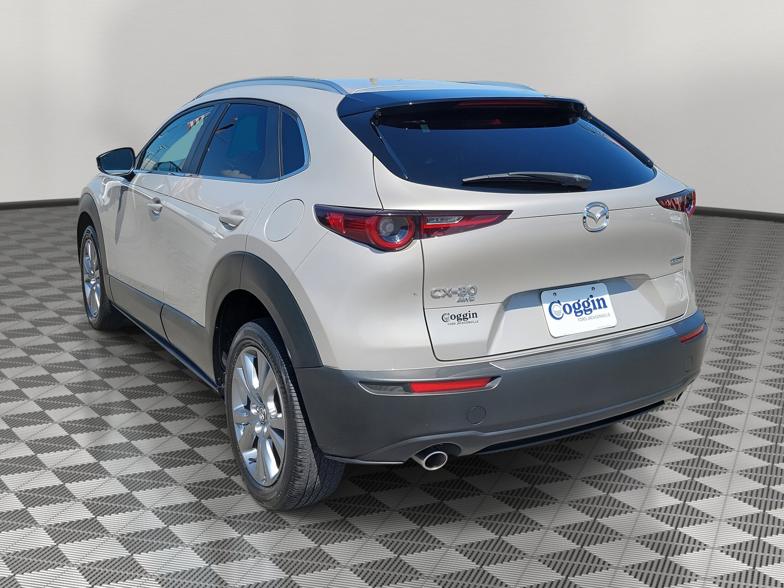 2023 Mazda CX-30 2.5 S Preferred photo 2