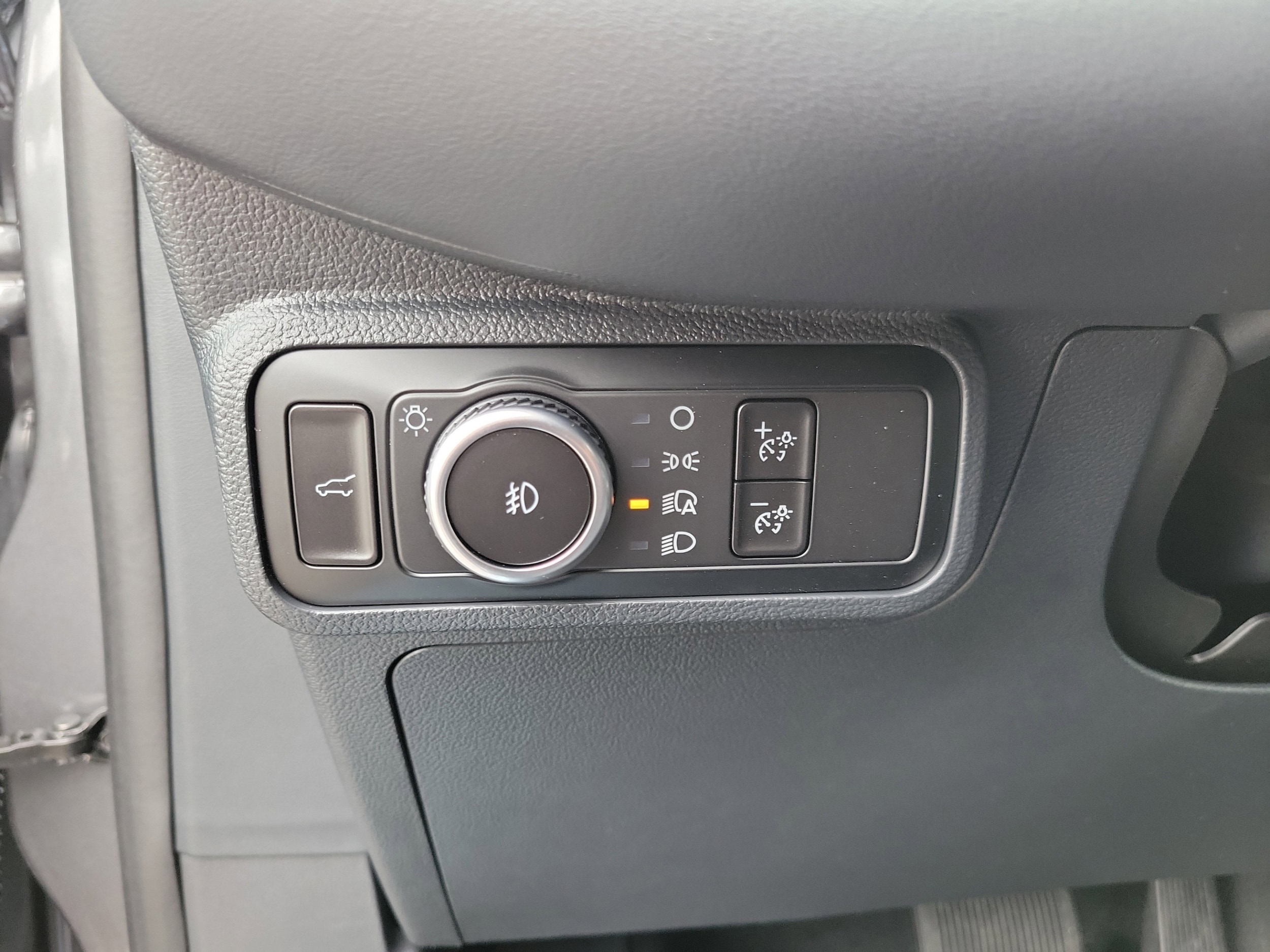 2026 Ford Explorer ST-Line - Photo 10