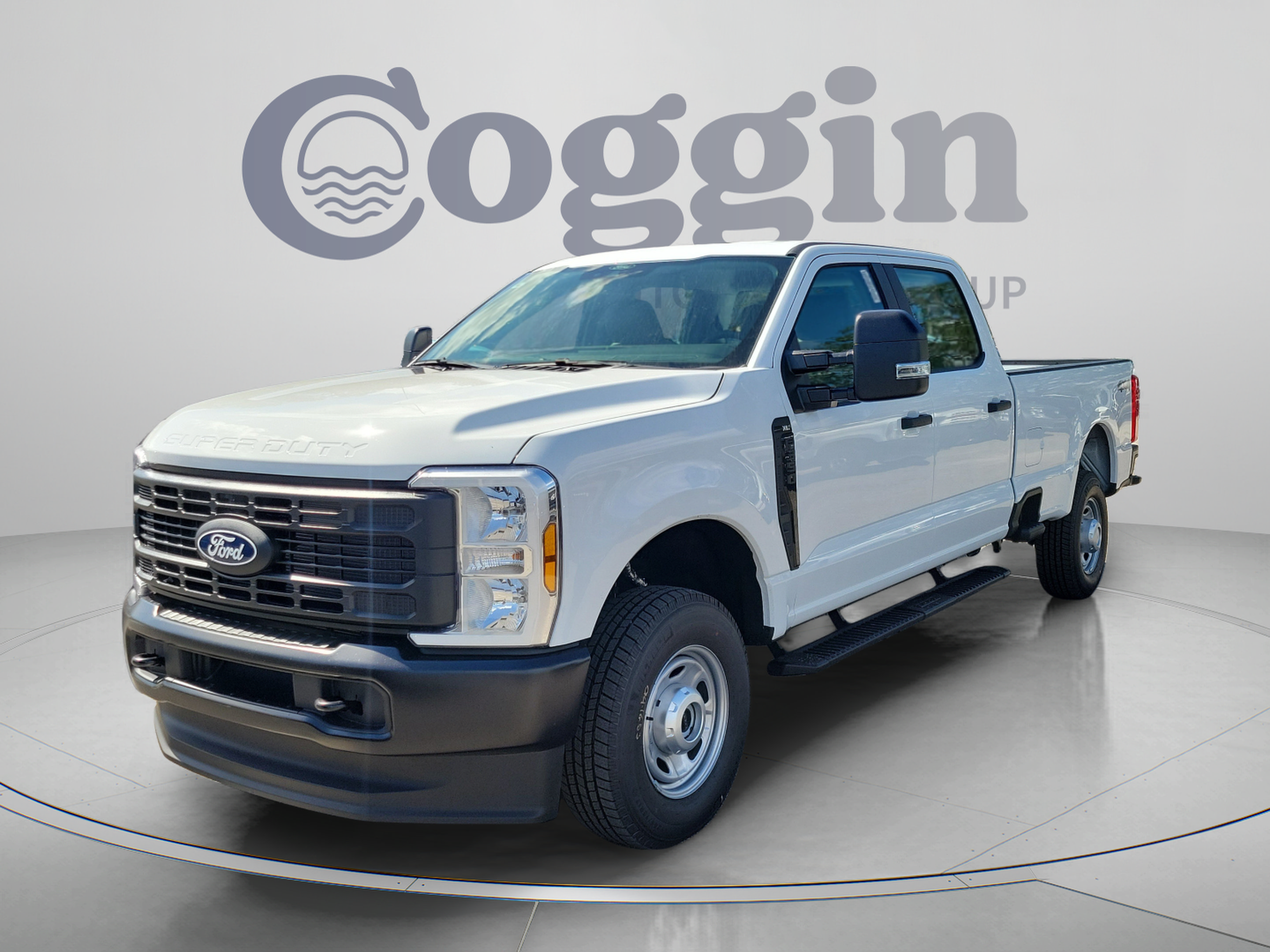 2027 Ford F-350 XL Truck Crew Cab
