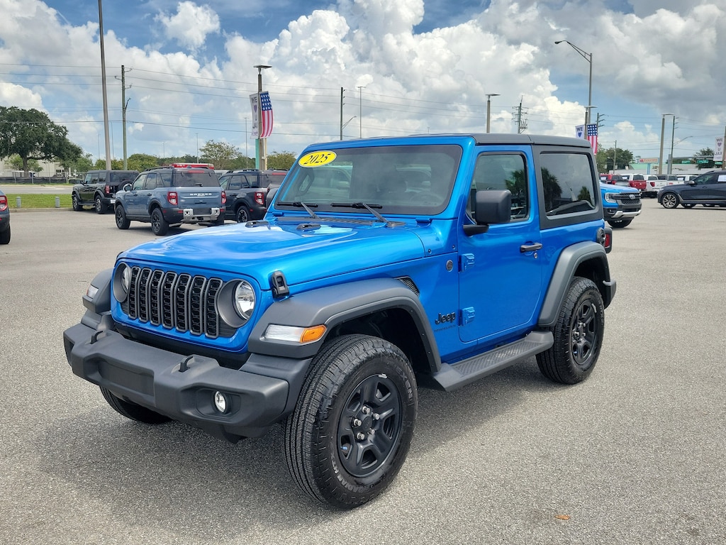 Used 2025 Jeep Wrangler Sport SUV