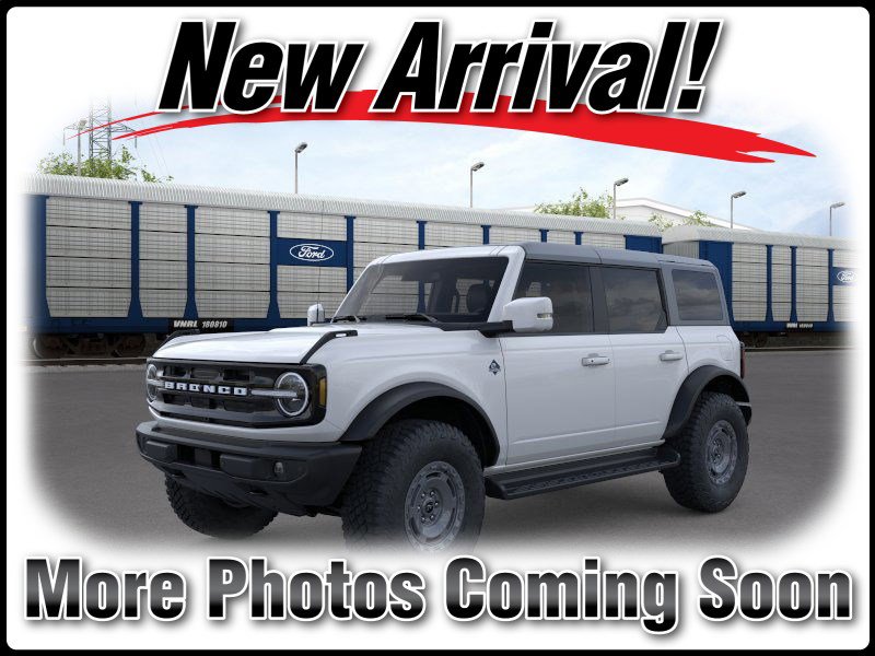 2025 Ford Bronco 4-Door Outer Banks's photo