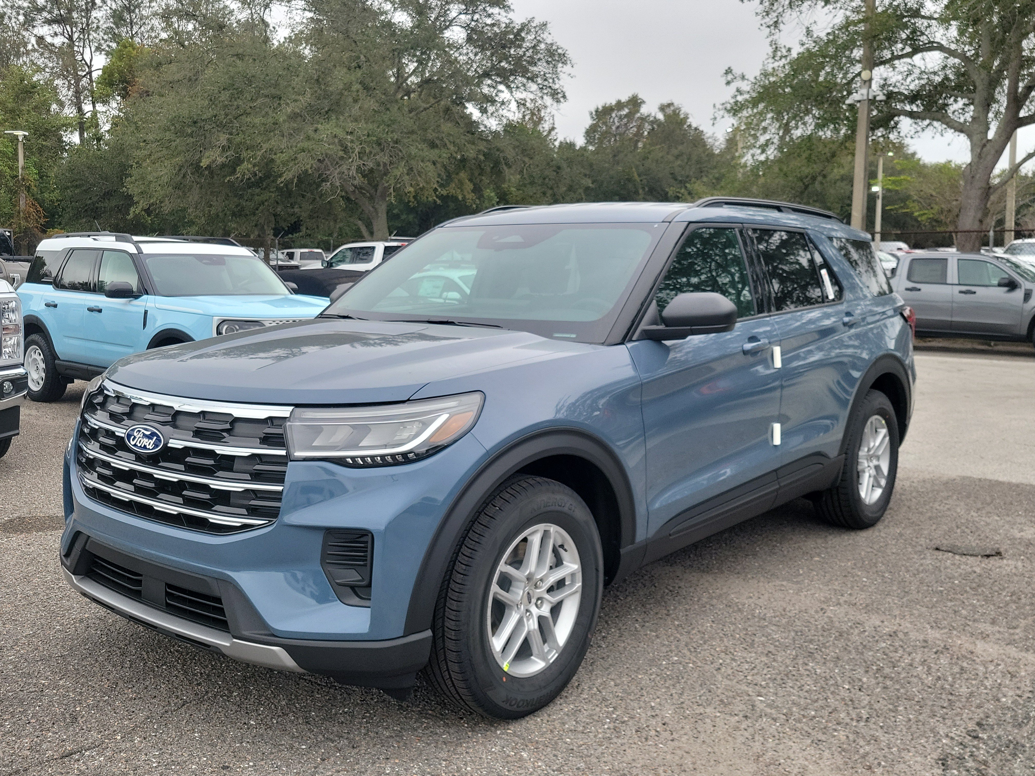  Ford Explorer