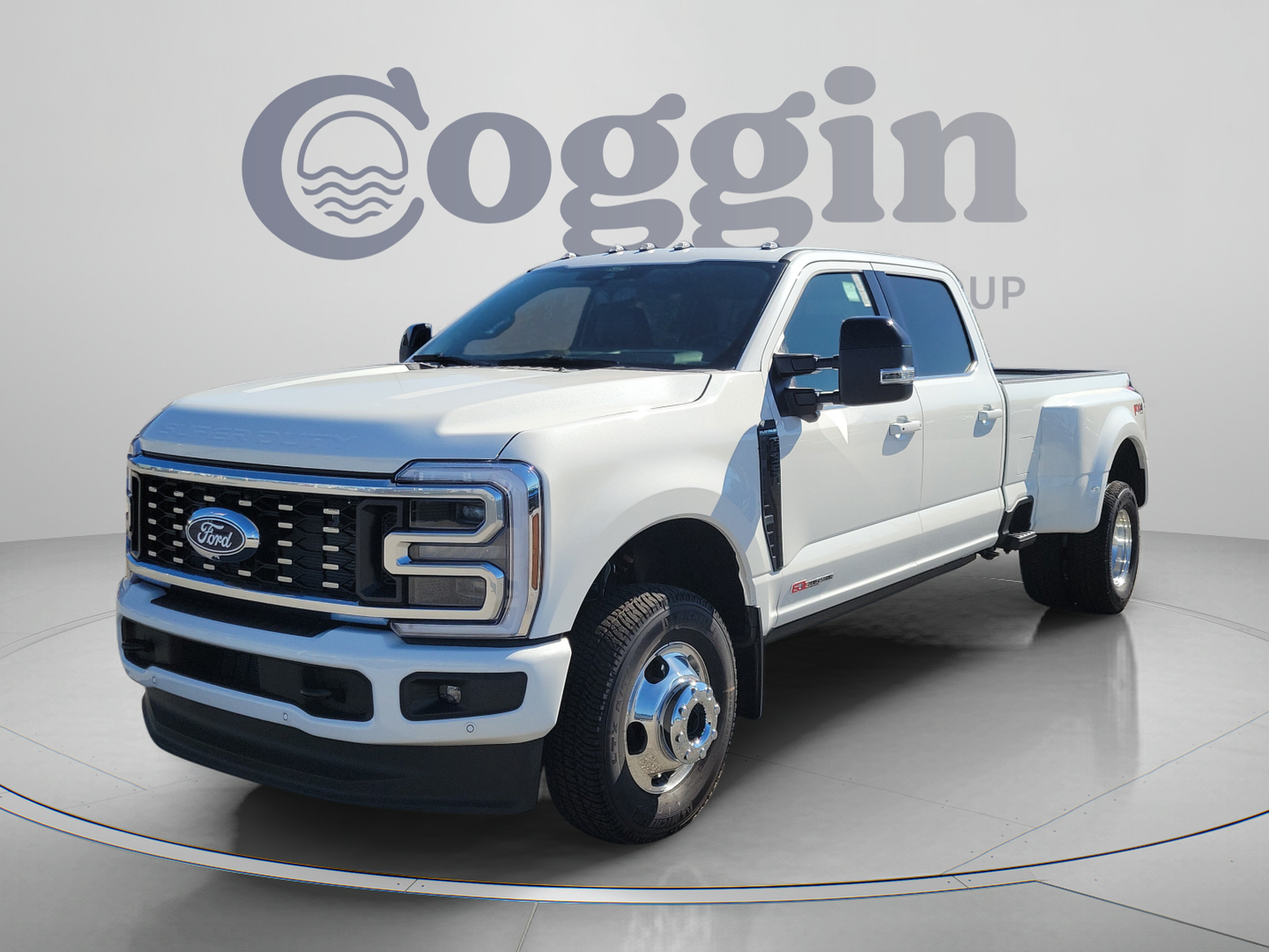 2027 Ford F-350 Platinum Truck Crew Cab