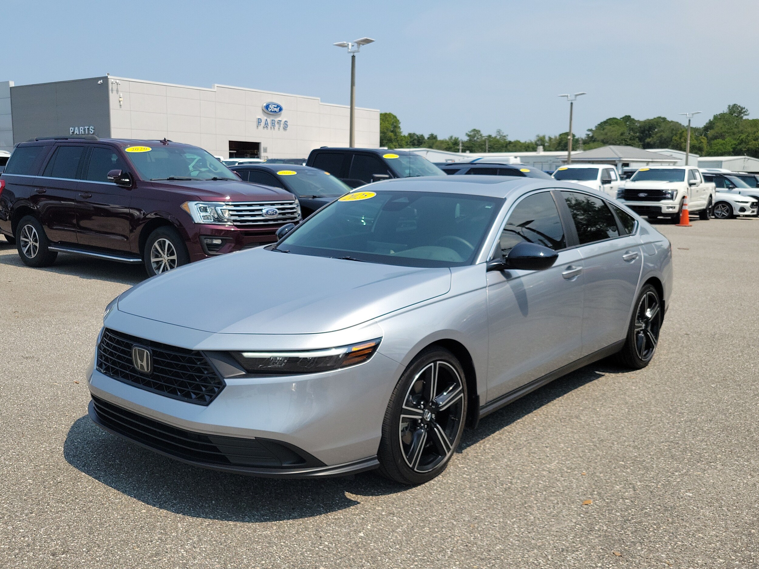 2025 Honda Accord Hybrid
